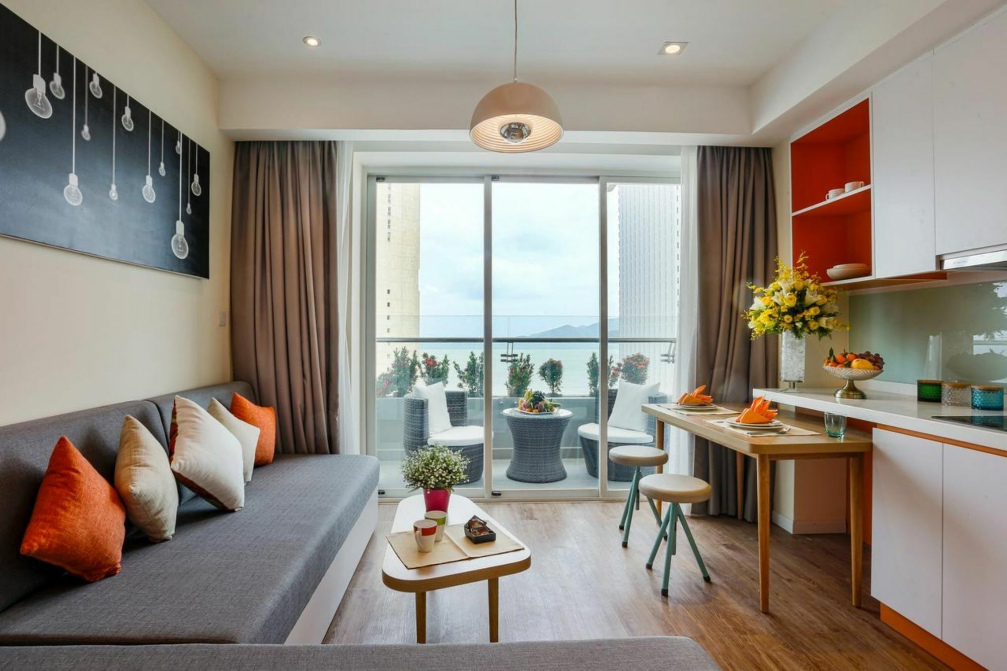 Parama Balcony Beachfront 4*