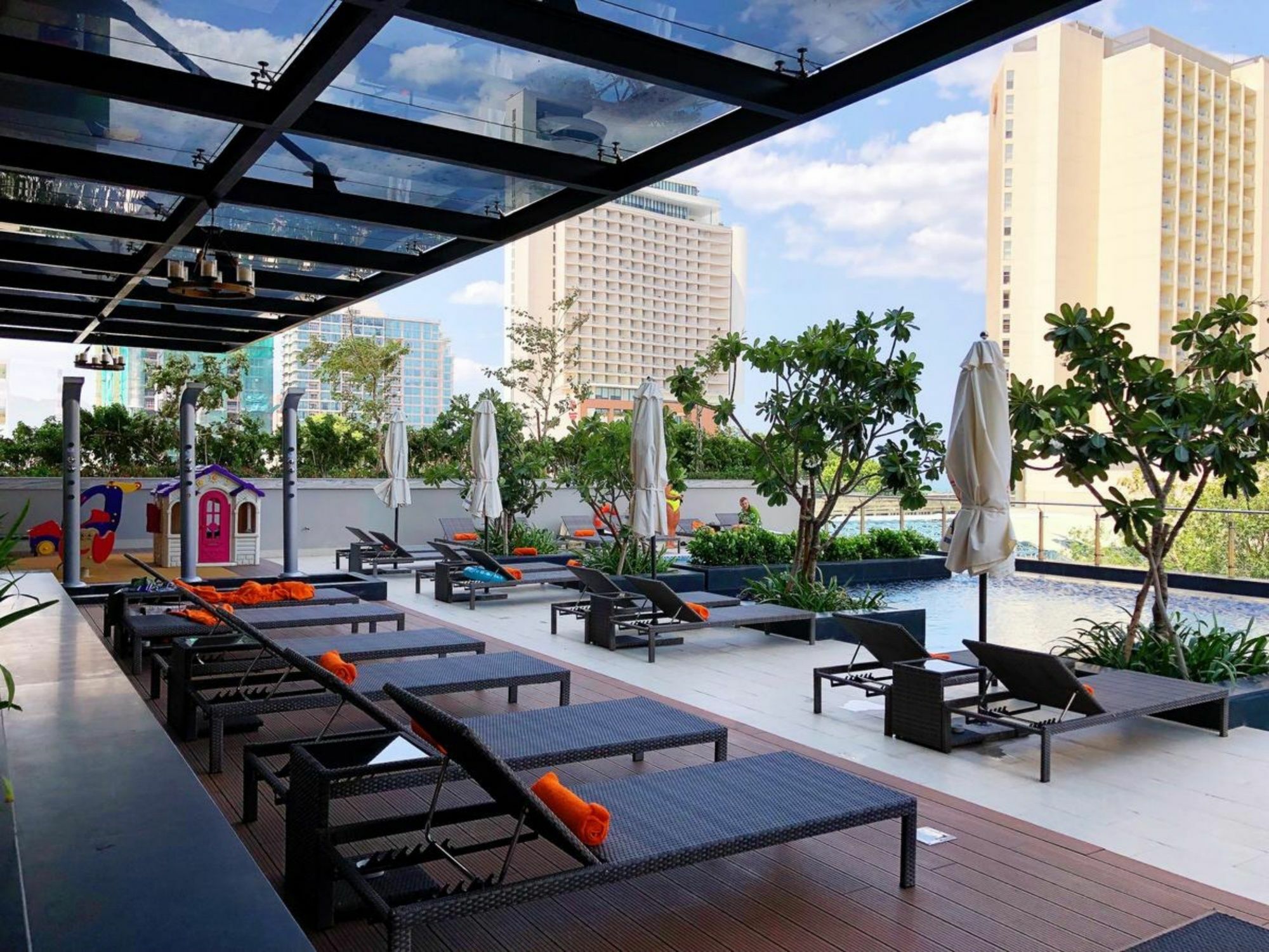 Parama Balcony Beachfront Hotel Nha Trang