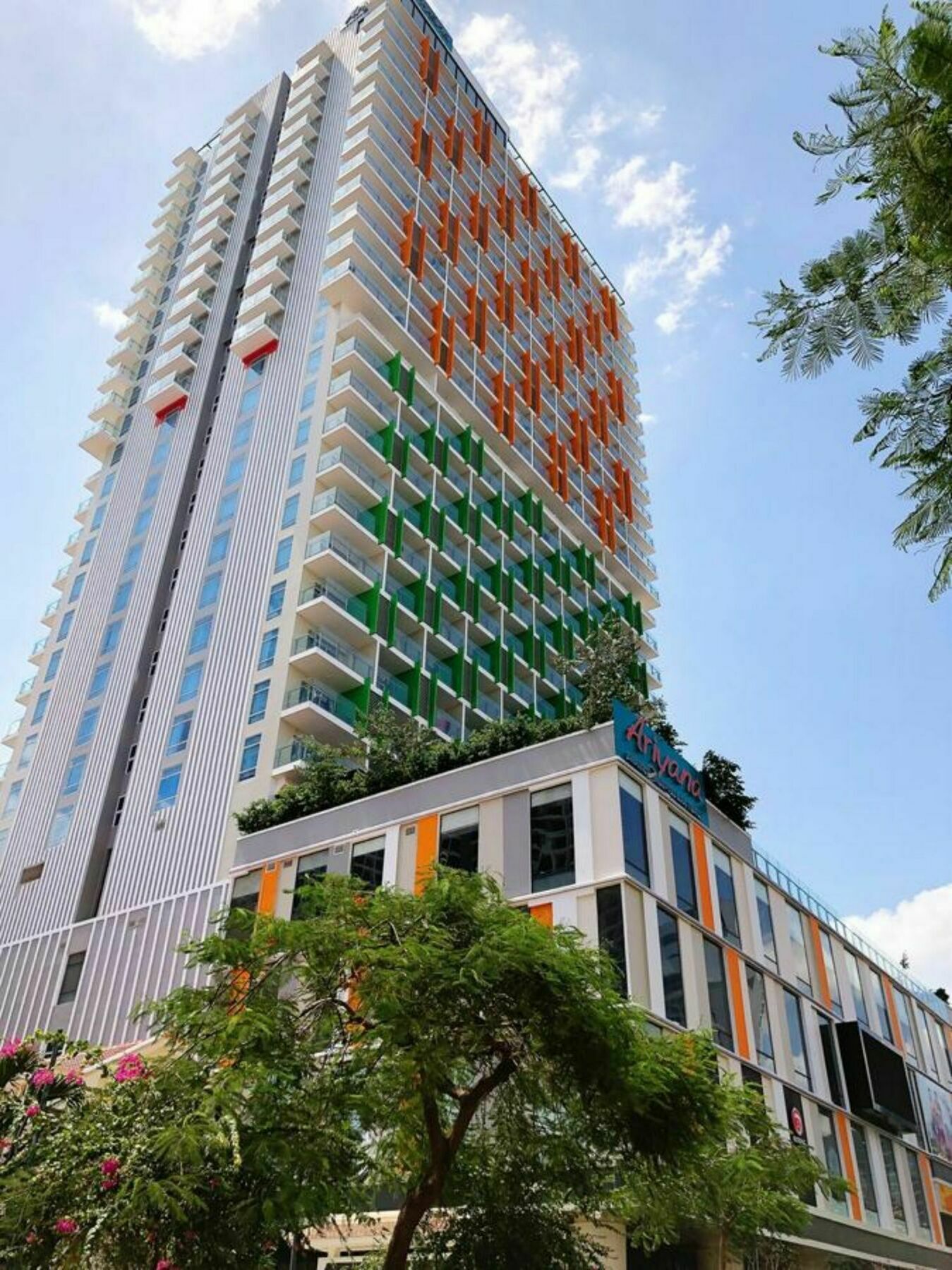 Hotel Parama Balcony Beachfront Nha Trang