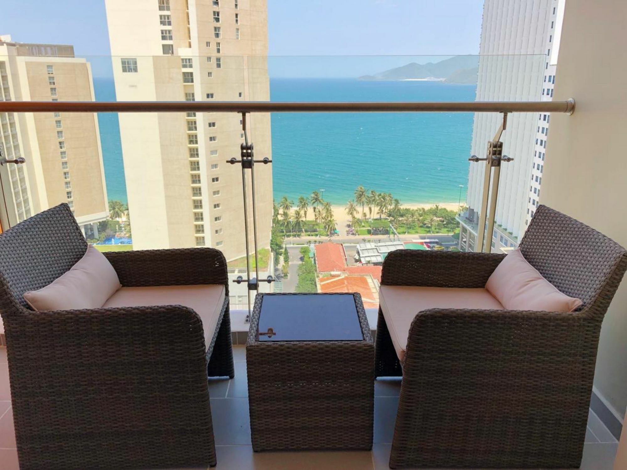 Parama Balcony Beachfront 4* Nha Trang