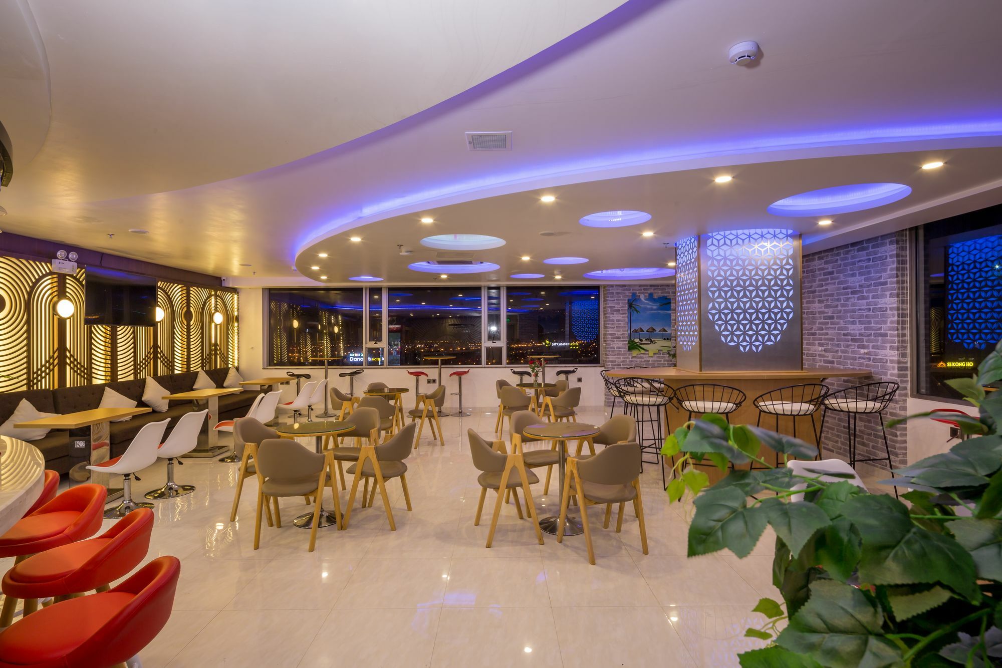 Hotel Grand Jeep 3*