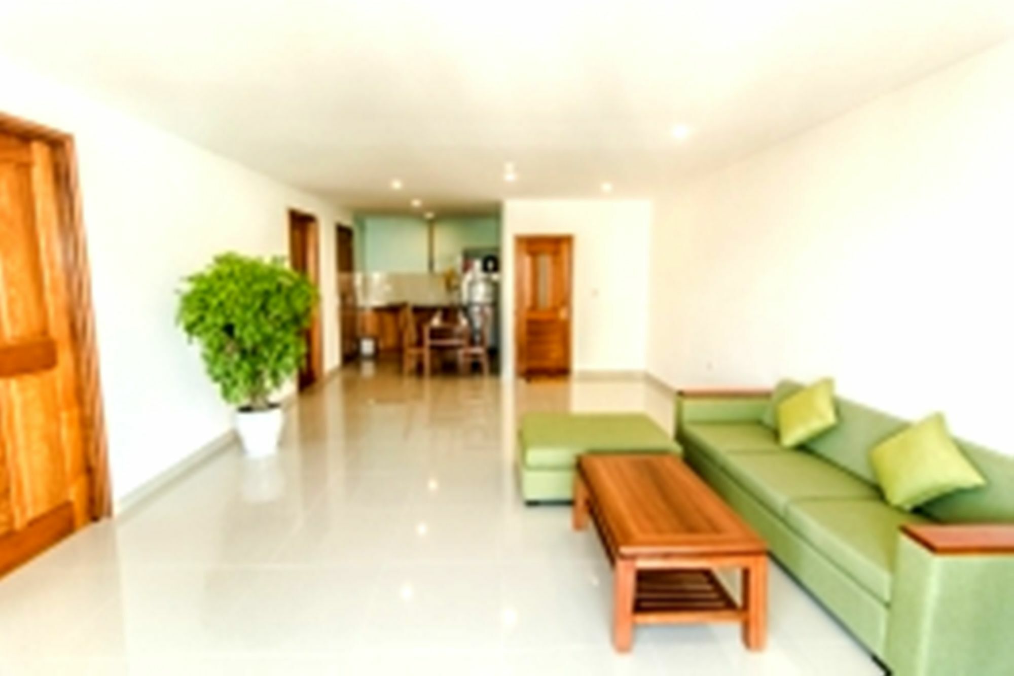Aparthotel Kien Cuong & 3*