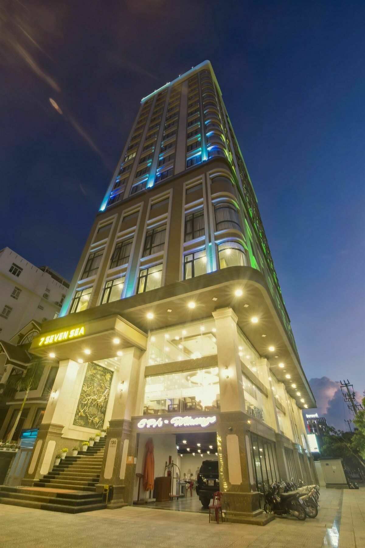 7 Seven Sea 4* Da Nang