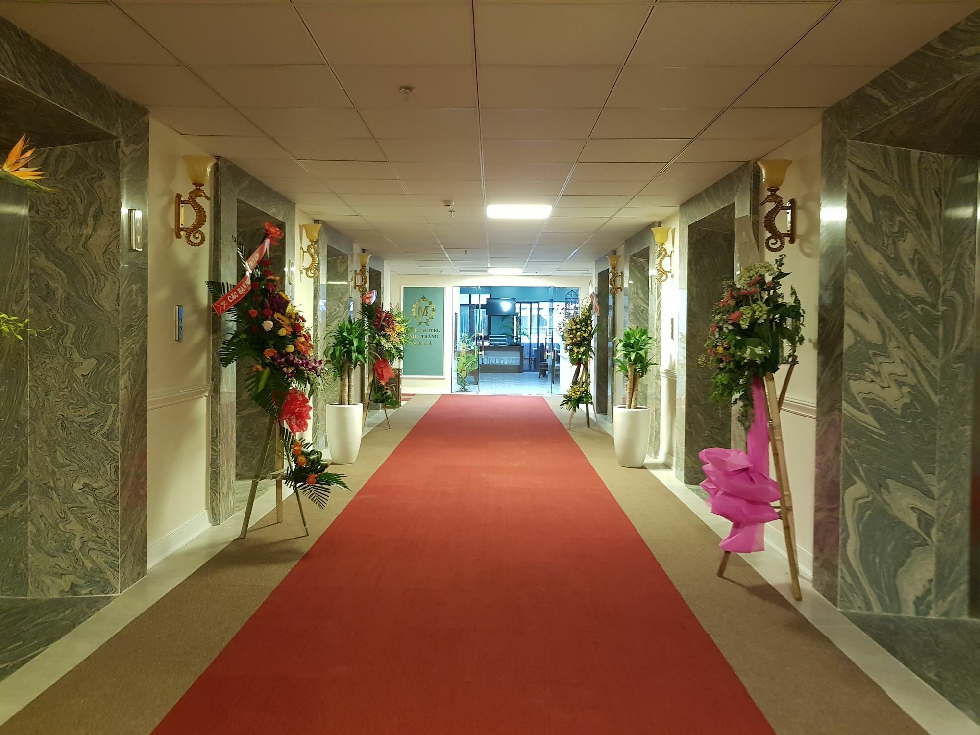 Maro Hotel 4*