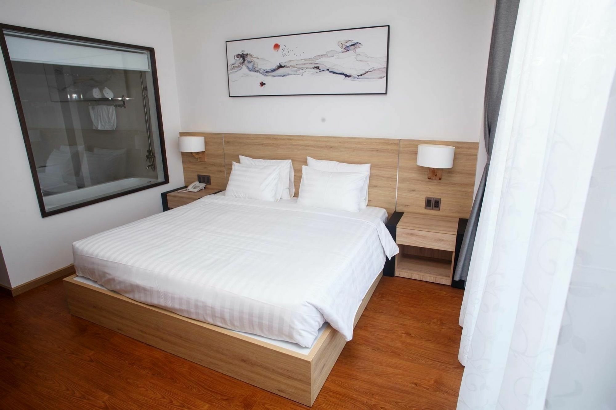 Lily Hotel 3*
