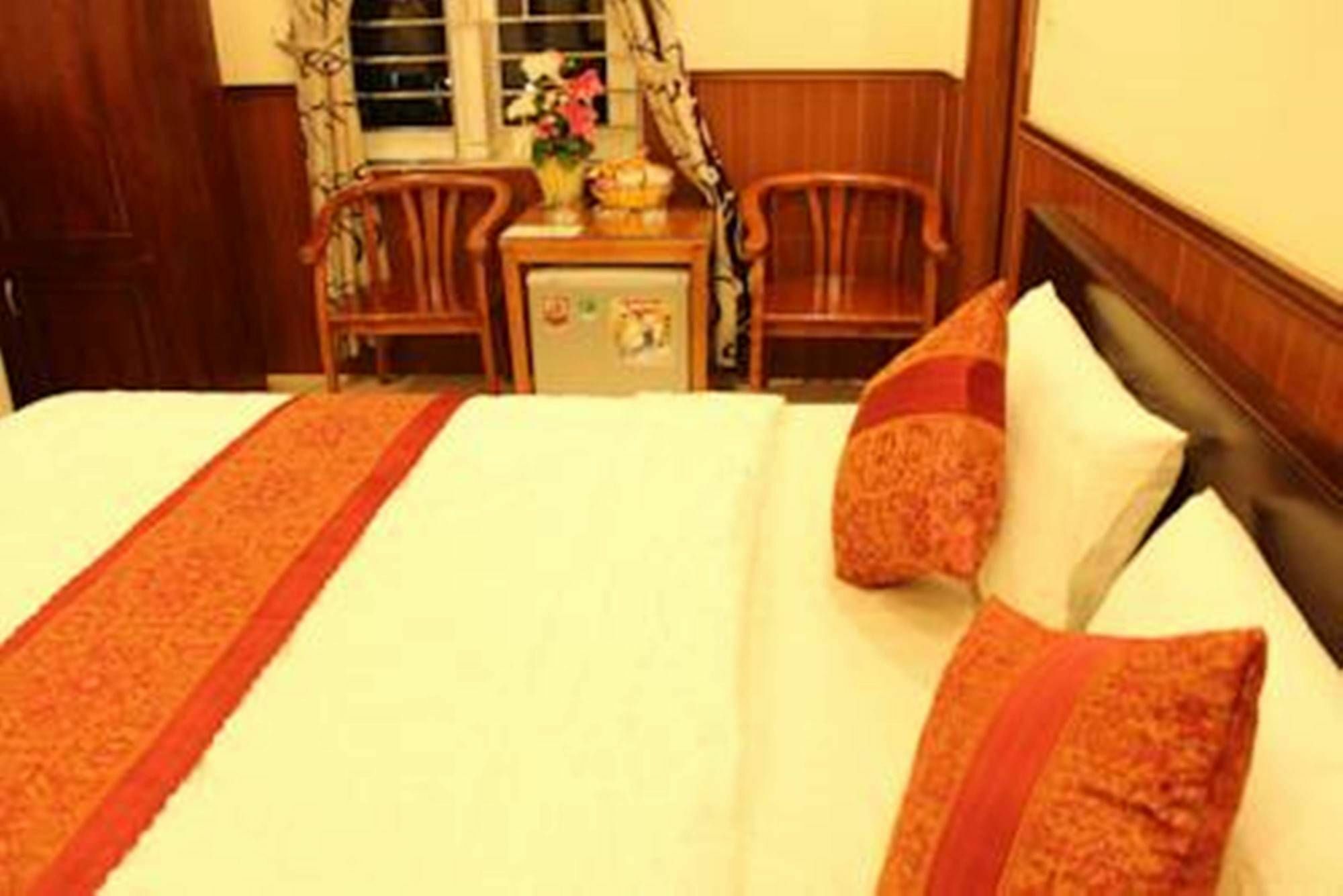 Hotel Cau Rong 2*