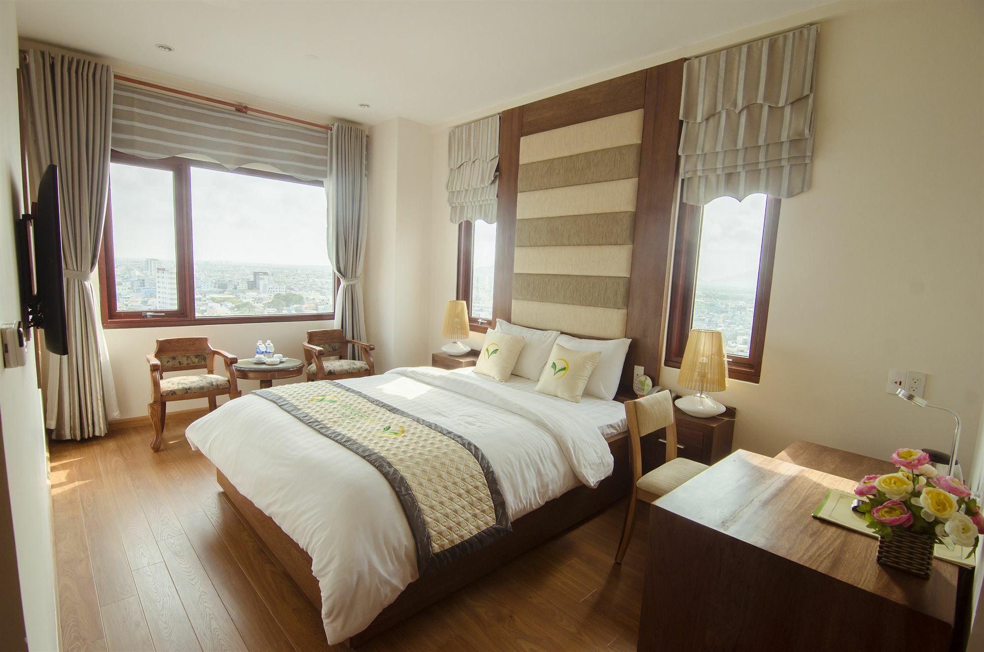 Moonlight & - Center, High Floor, Great Location & Great Views & Dragon Bridge Views 4*
