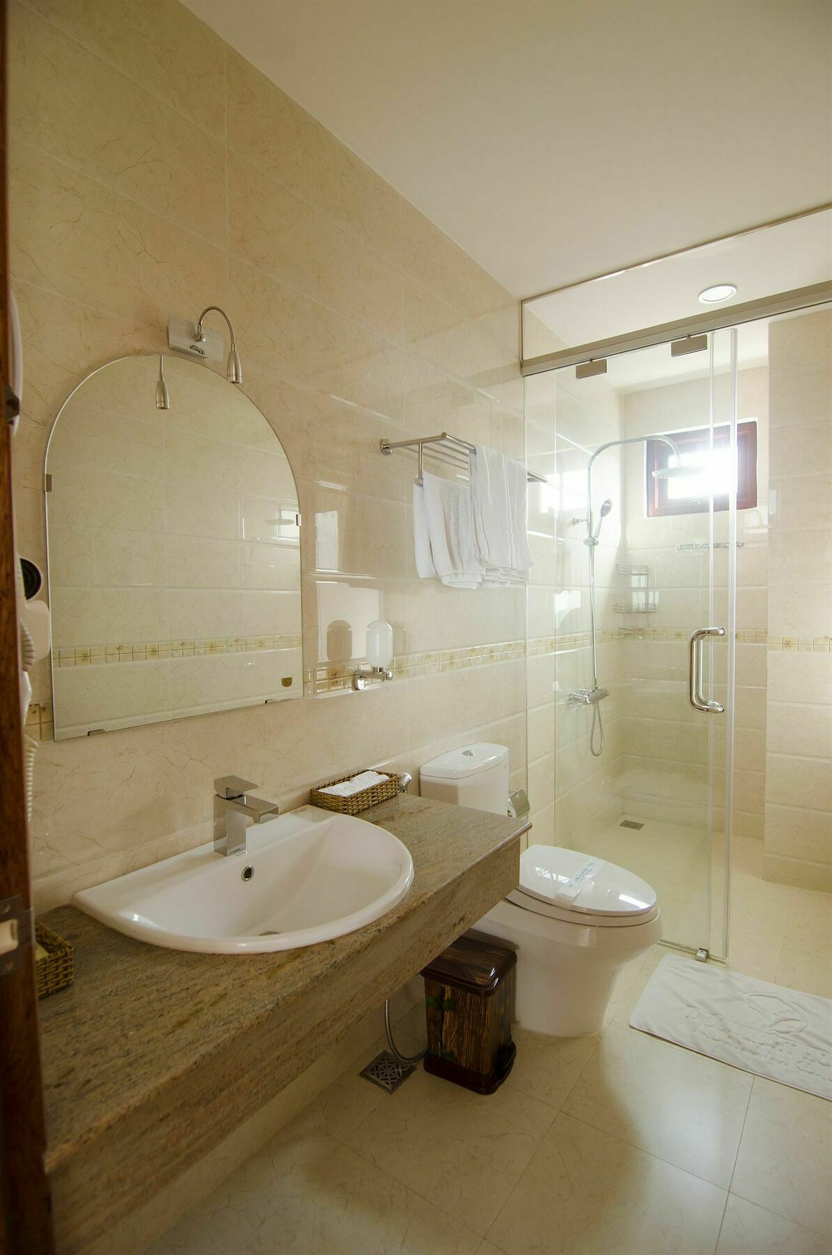 Moonlight & - Center, High Floor, Great Location & Great Views & Dragon Bridge Views Hotel 4*
