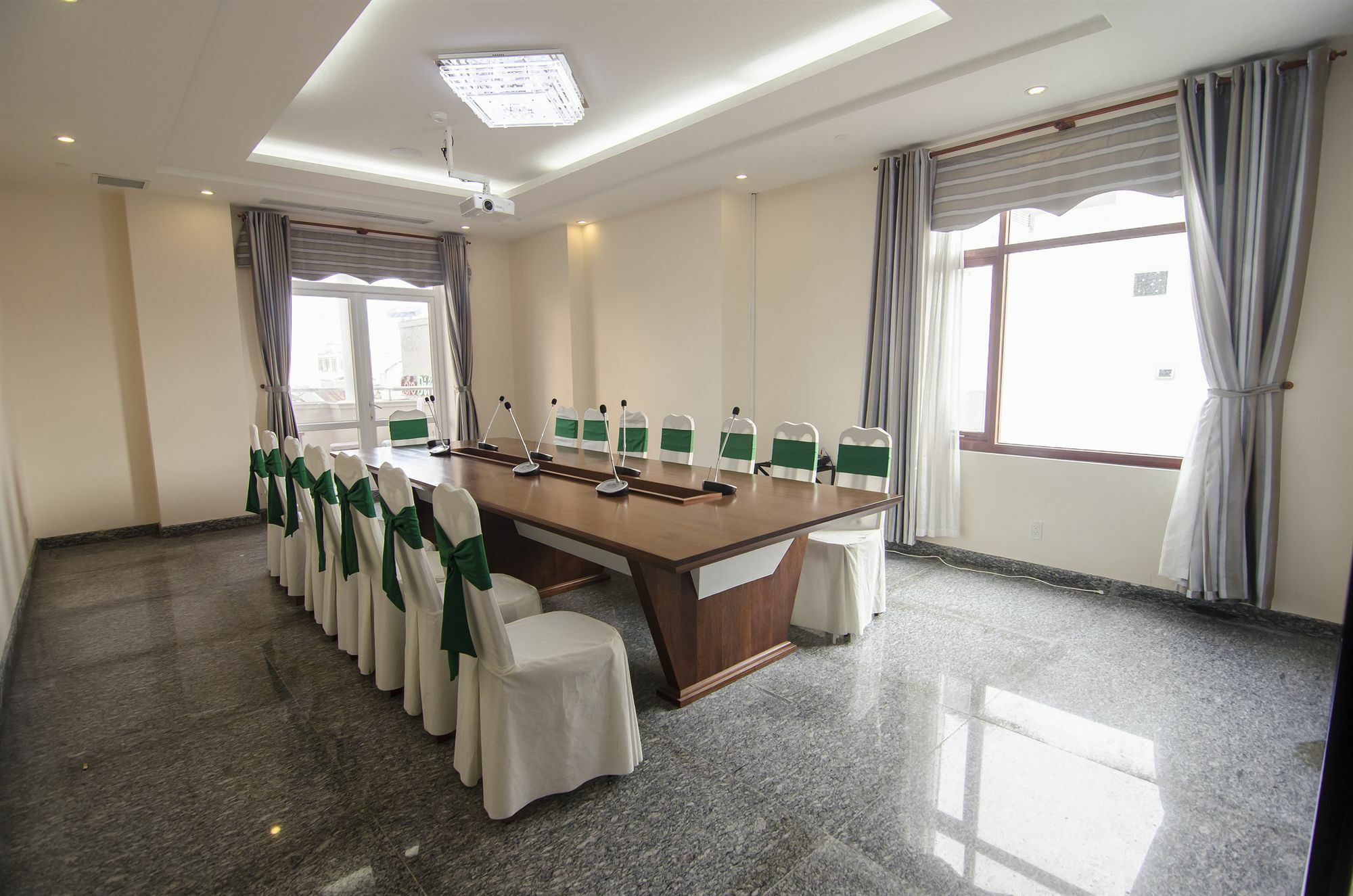 Moonlight & - Center, High Floor, Great Location & Great Views & Dragon Bridge Views 4* Da Nang