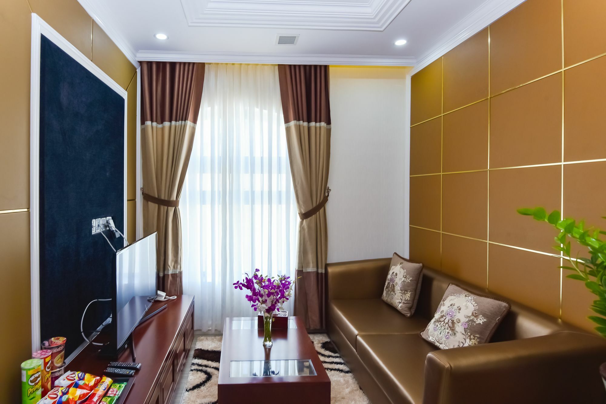 Apartment Rung Huong