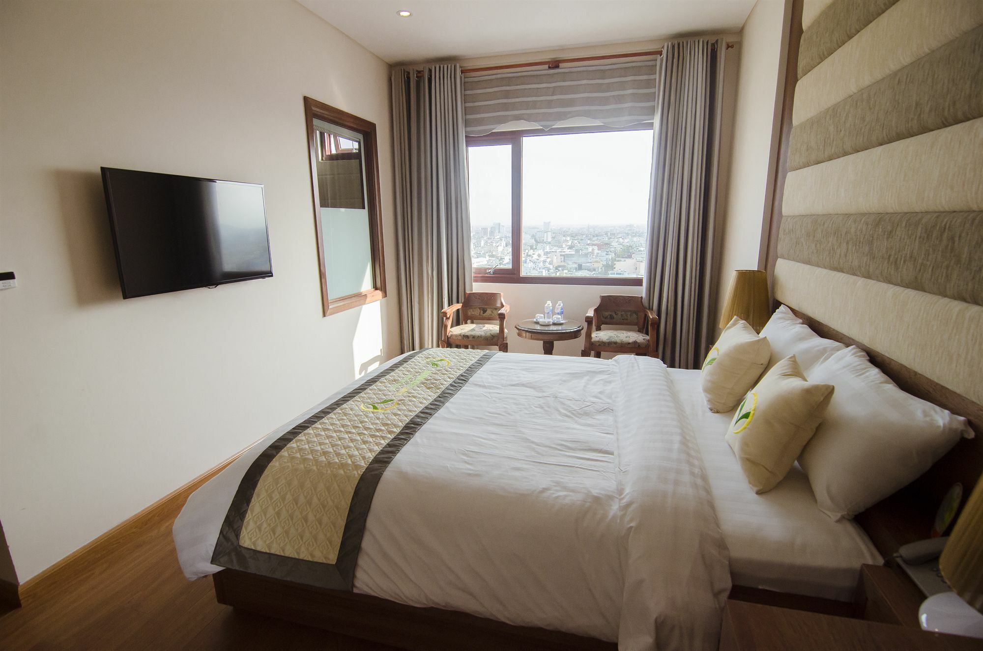 Moonlight & - Center, High Floor, Great Location & Great Views & Dragon Bridge Views 4* Da Nang