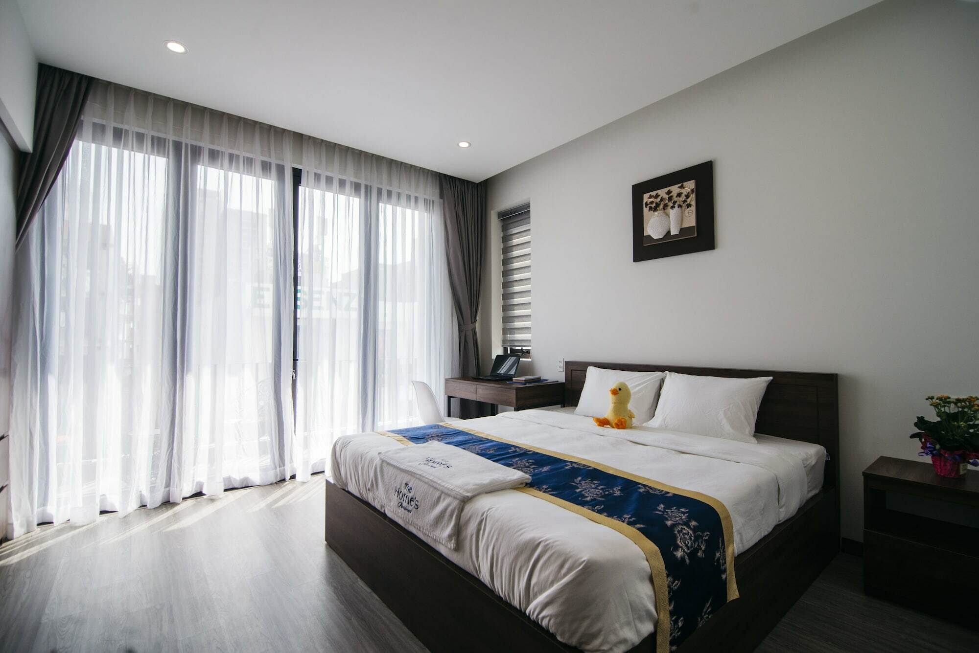 Hotel Royal Lion & 3*