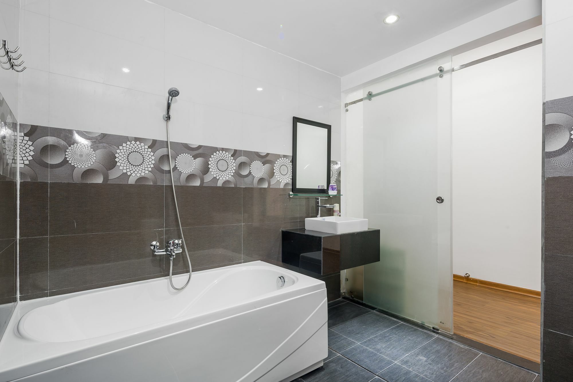 Zoneland - Lavender95 Apartment Da Nang