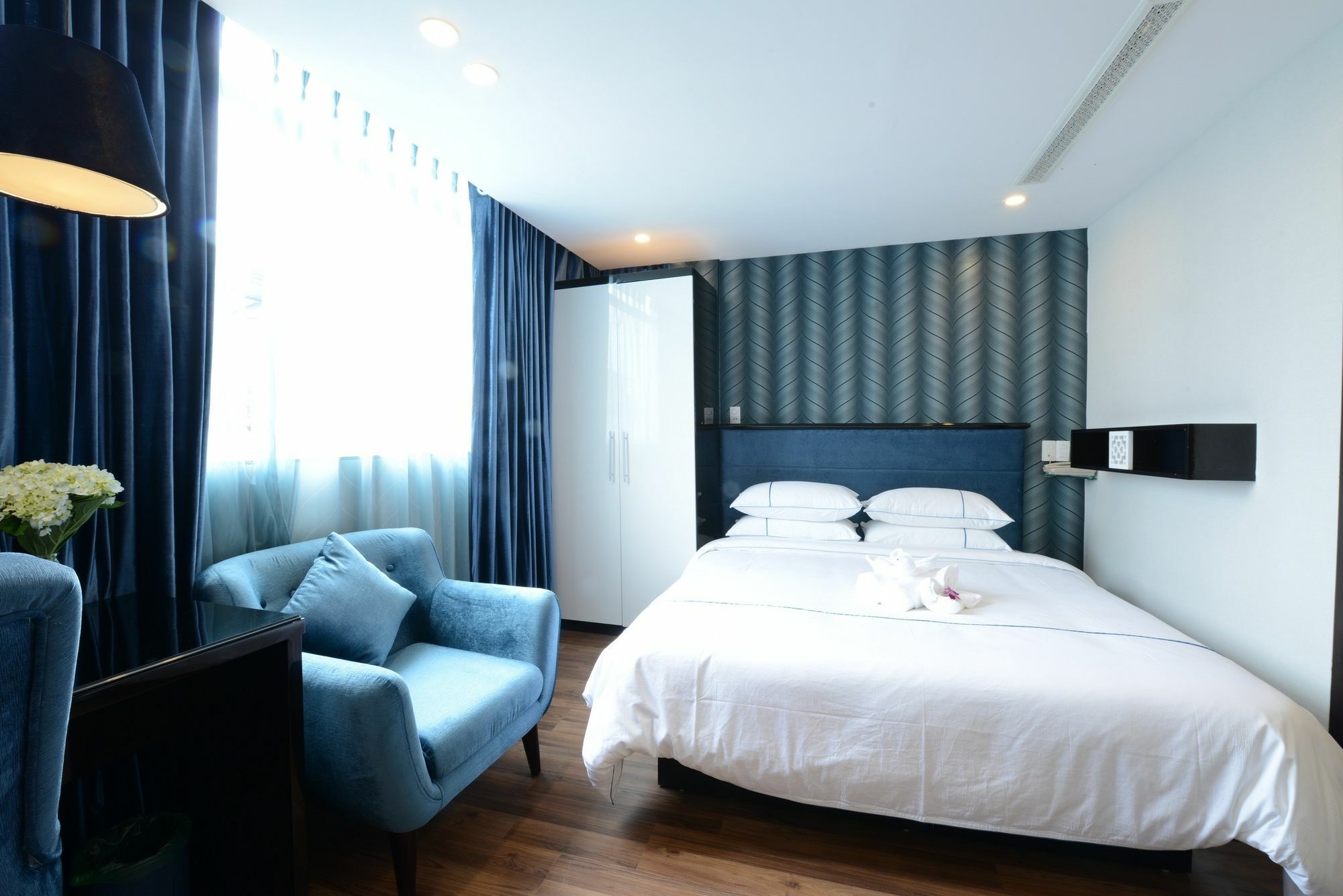 Emerald Waters & Hotel Hanoi