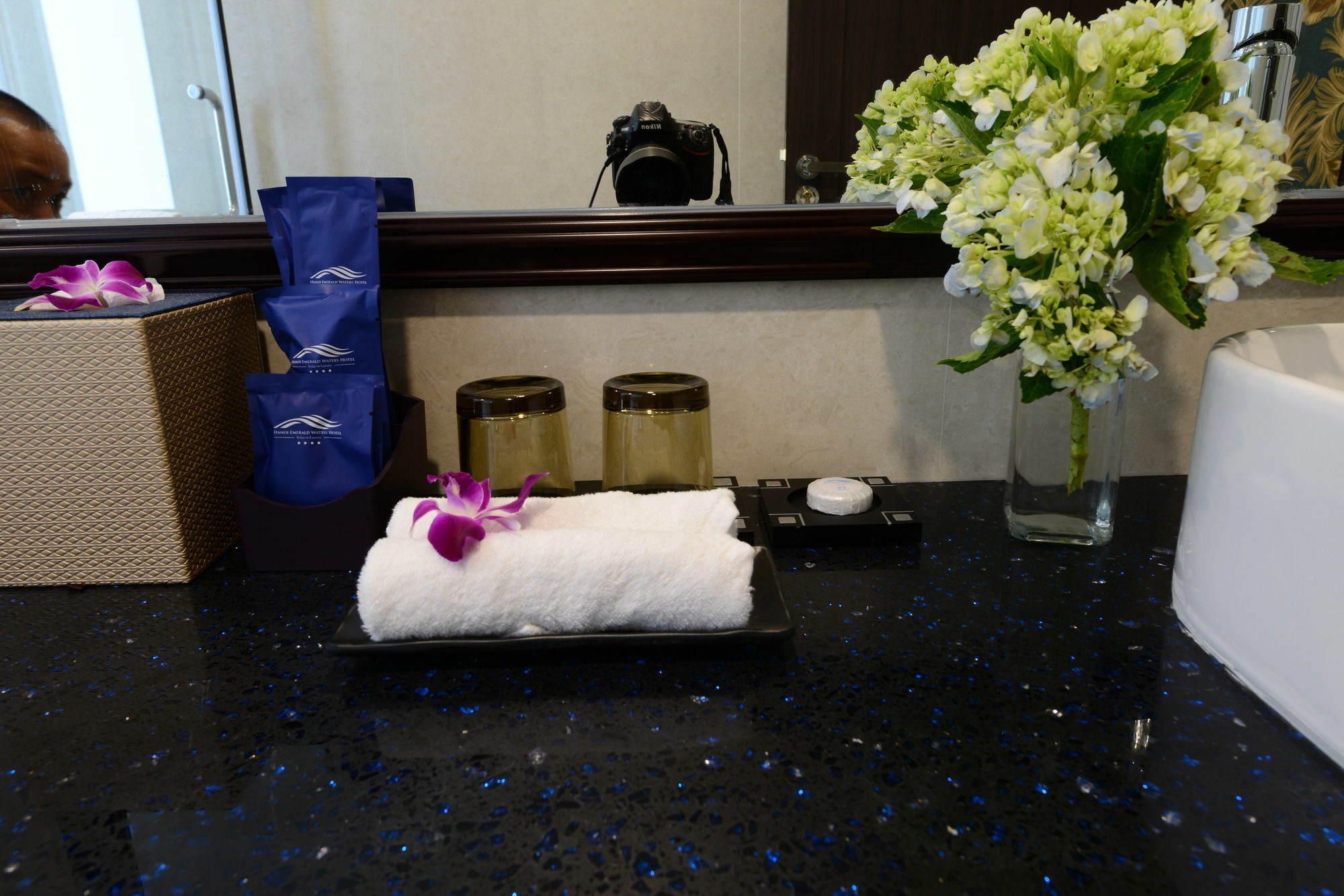 Emerald Waters & 4* Hanoi