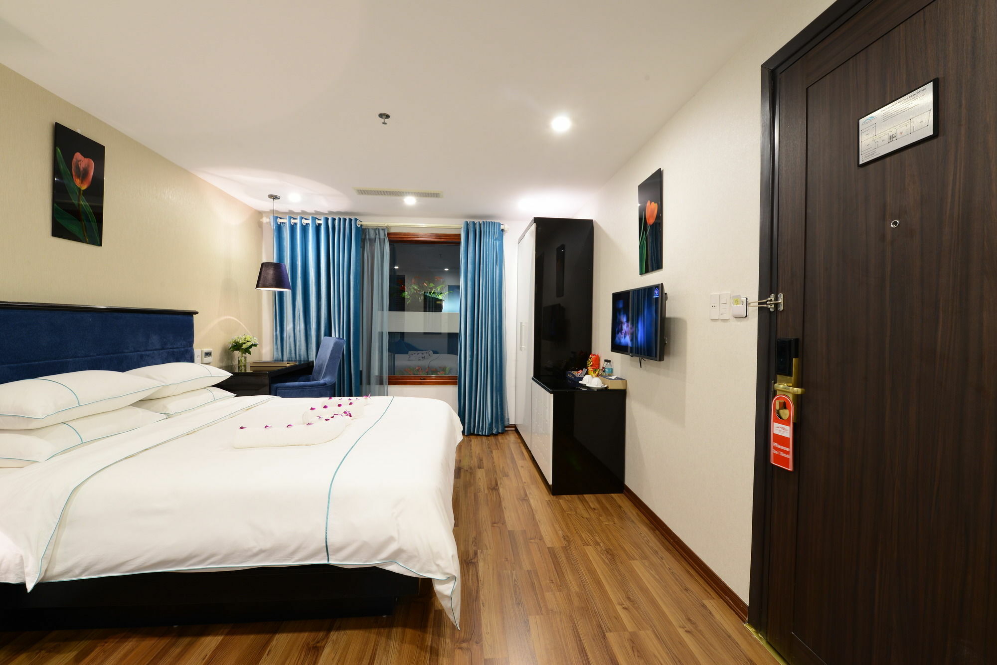 Hotel Emerald Waters &