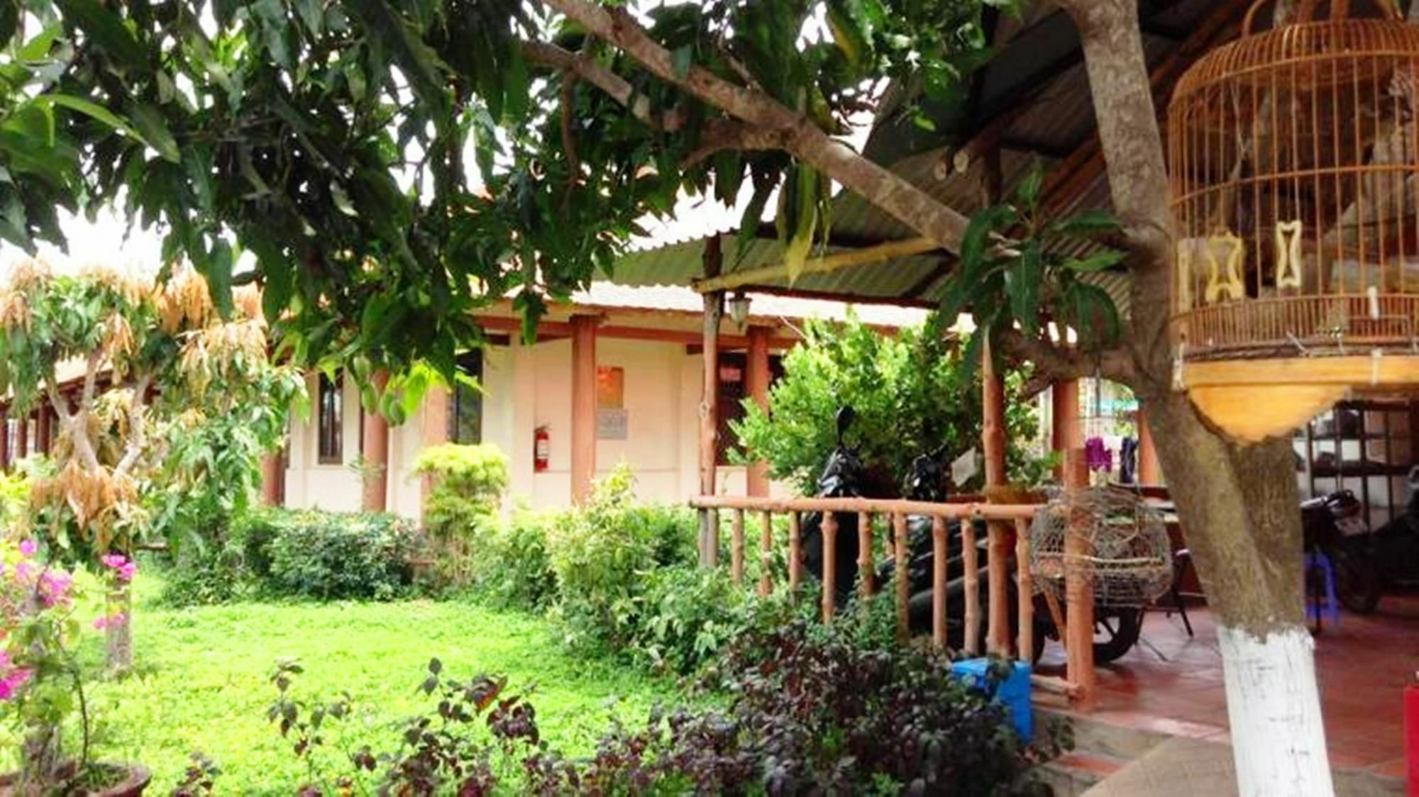 Guest house Sedec 2*