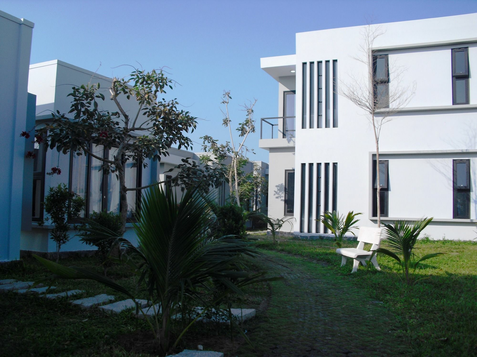 Nguyen Minihouse *
