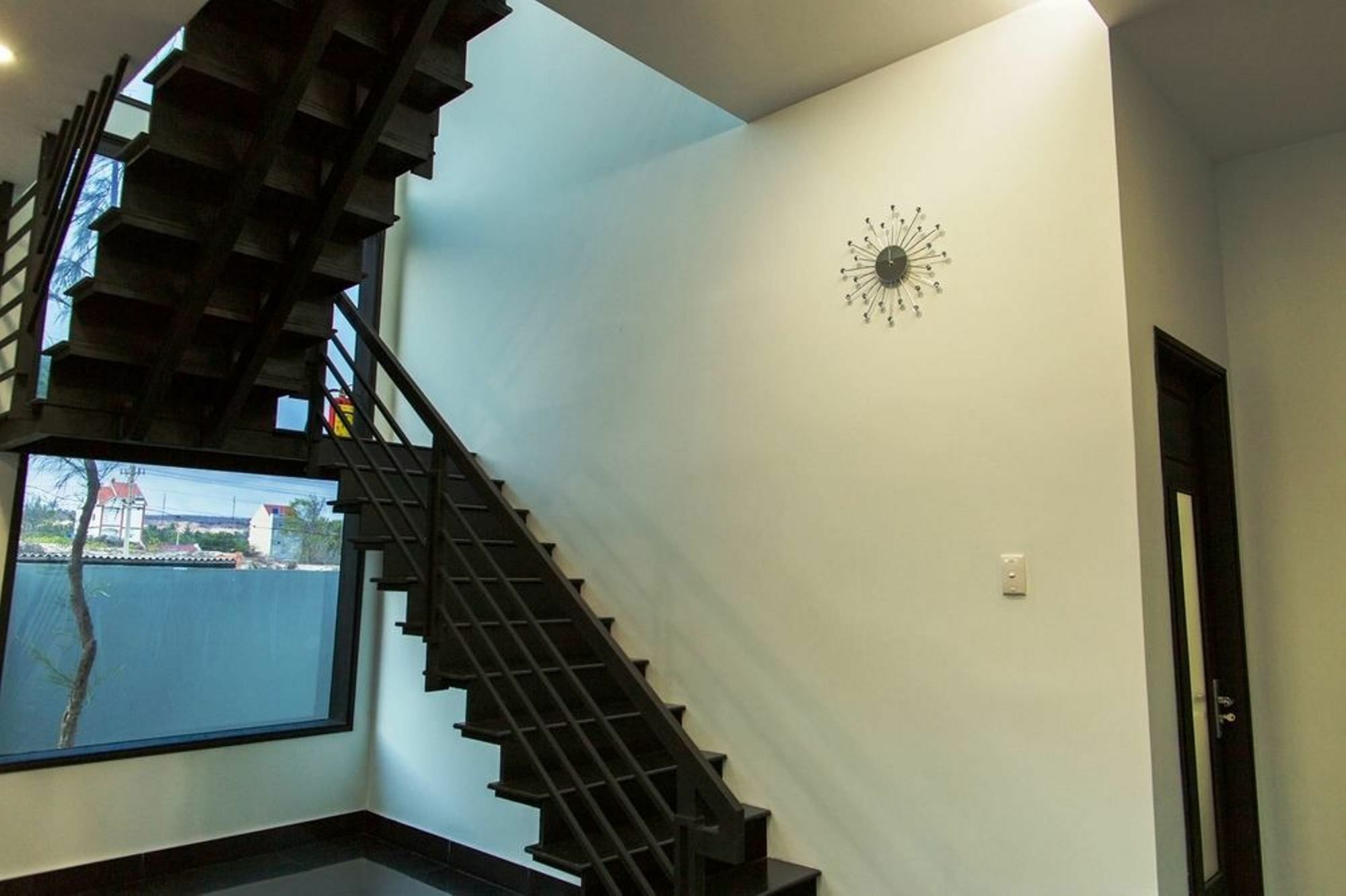Nguyen Minihouse *