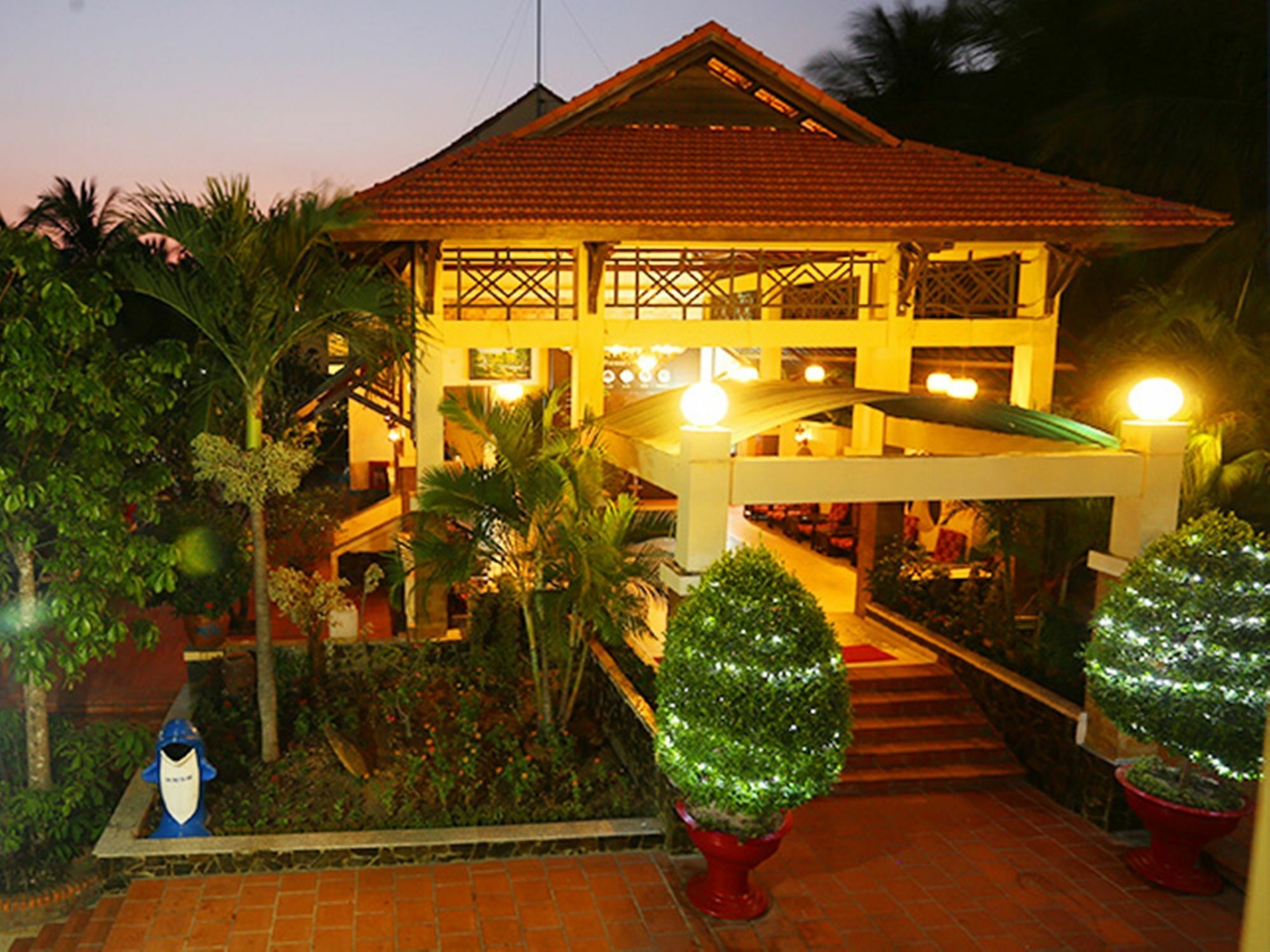 Hotel Hon Rom 1 2*