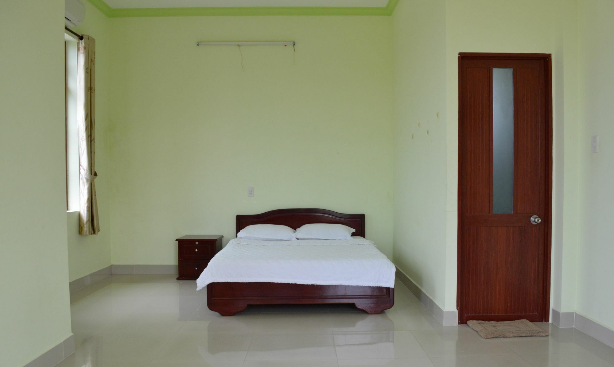Cat Tien Guest house 2*
