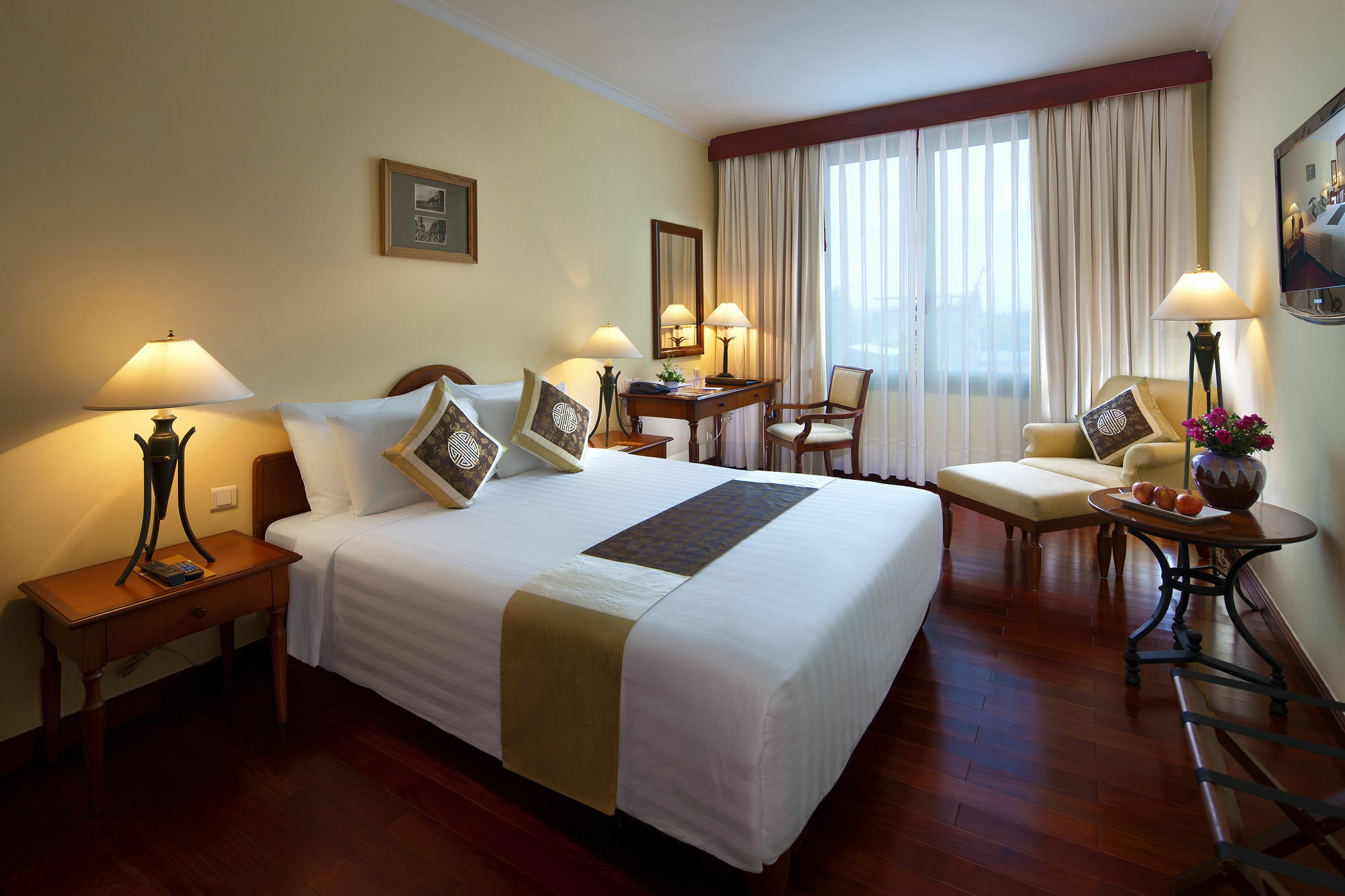Hotel Avani Phong Harbour View