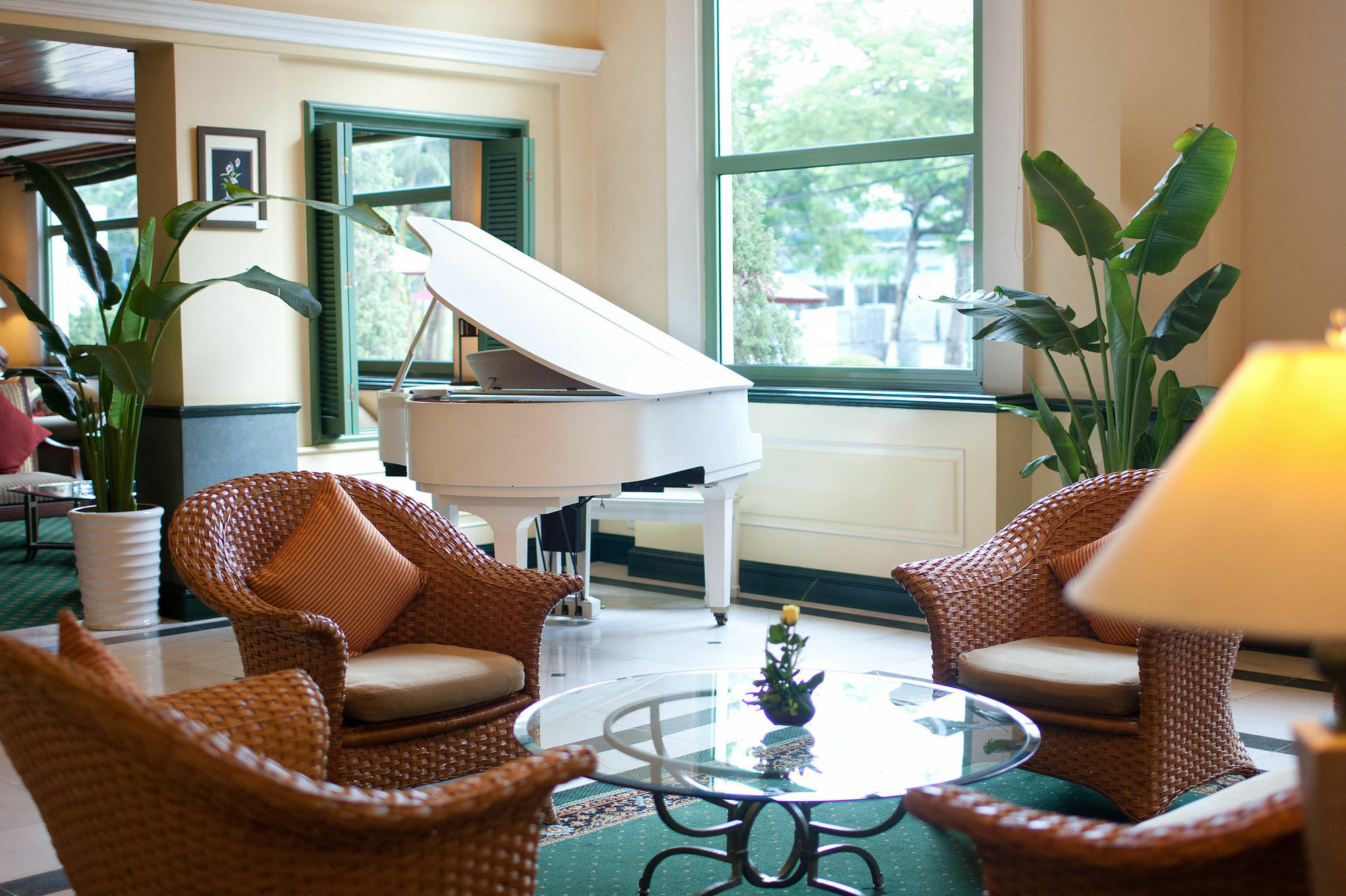 Avani Phong Harbour View 4*