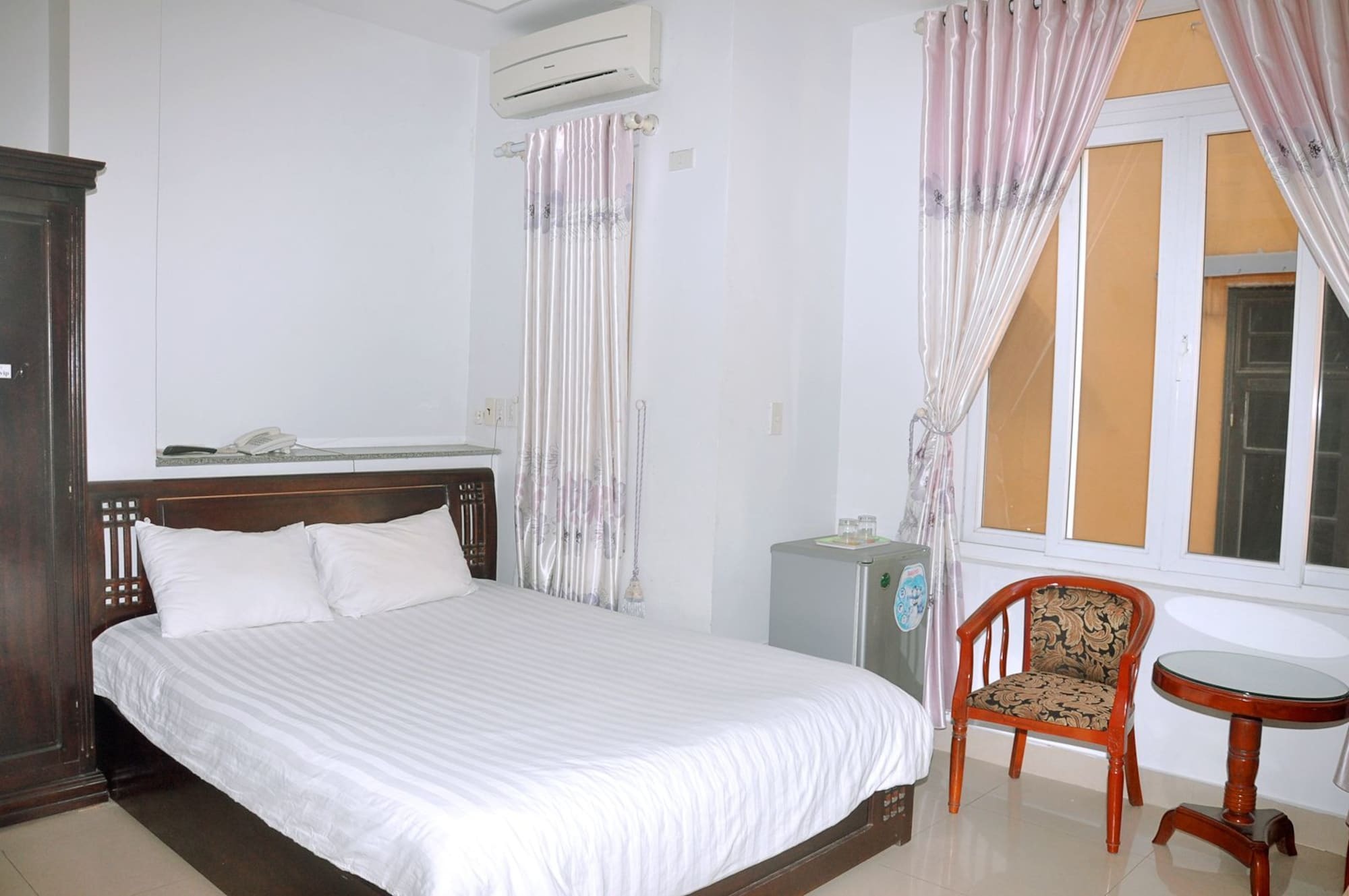 Tulip Hotel 2*