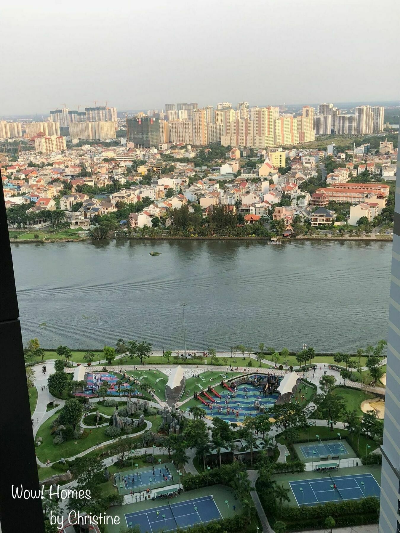Christine S Saigon 2*