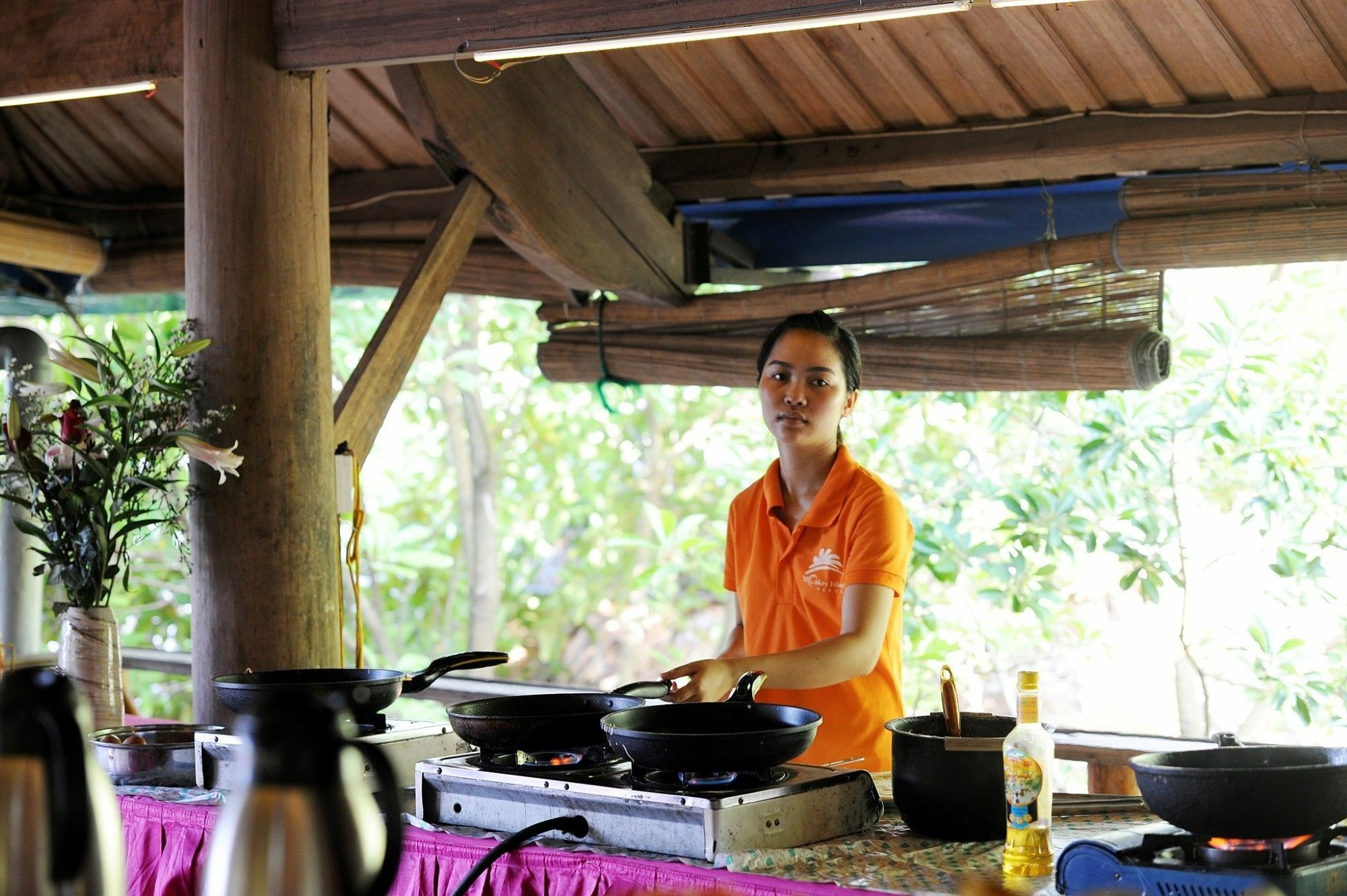 Monkey Island Hotel Dong Khe Sau