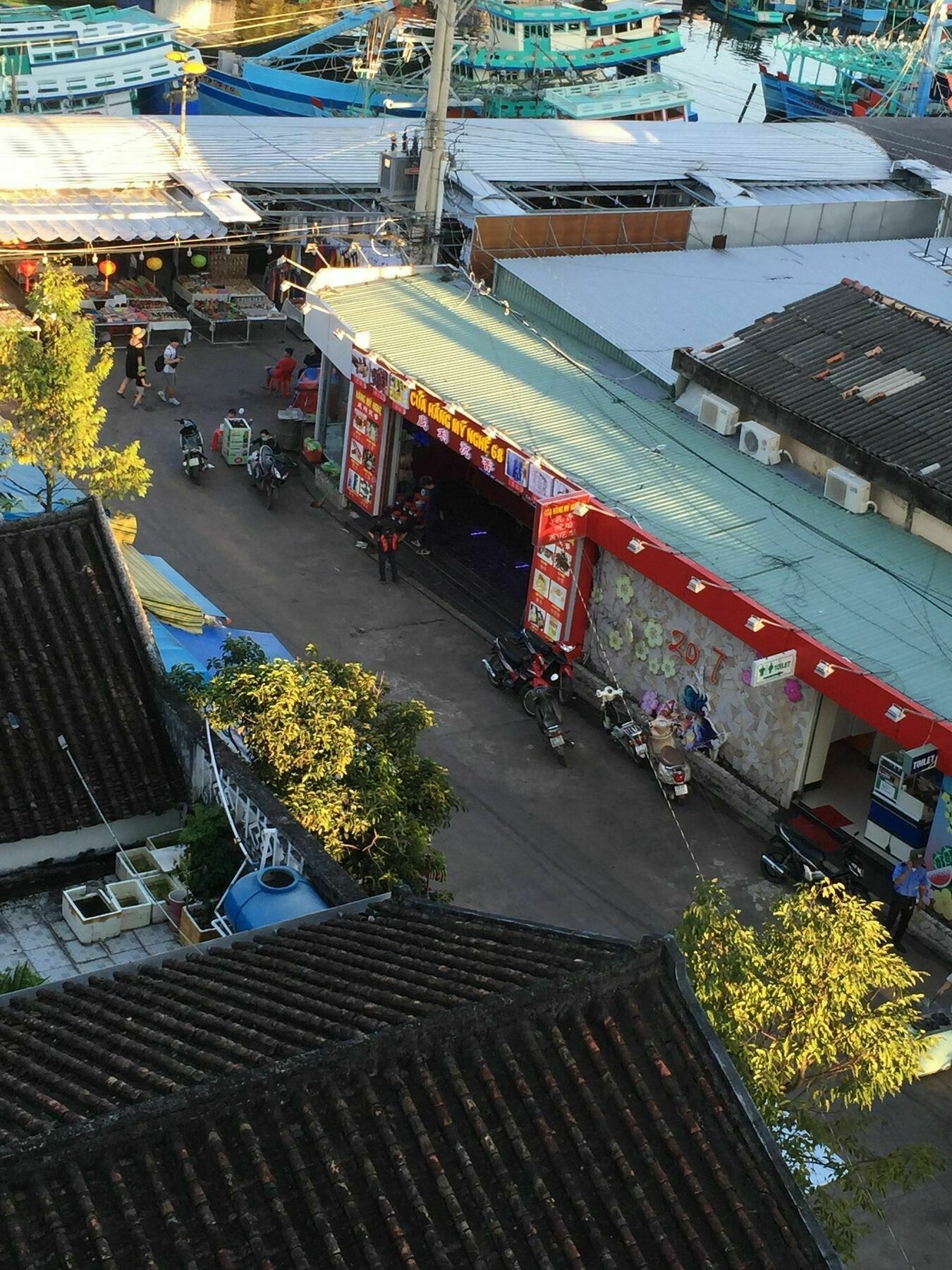 Ngan Giang 2*
