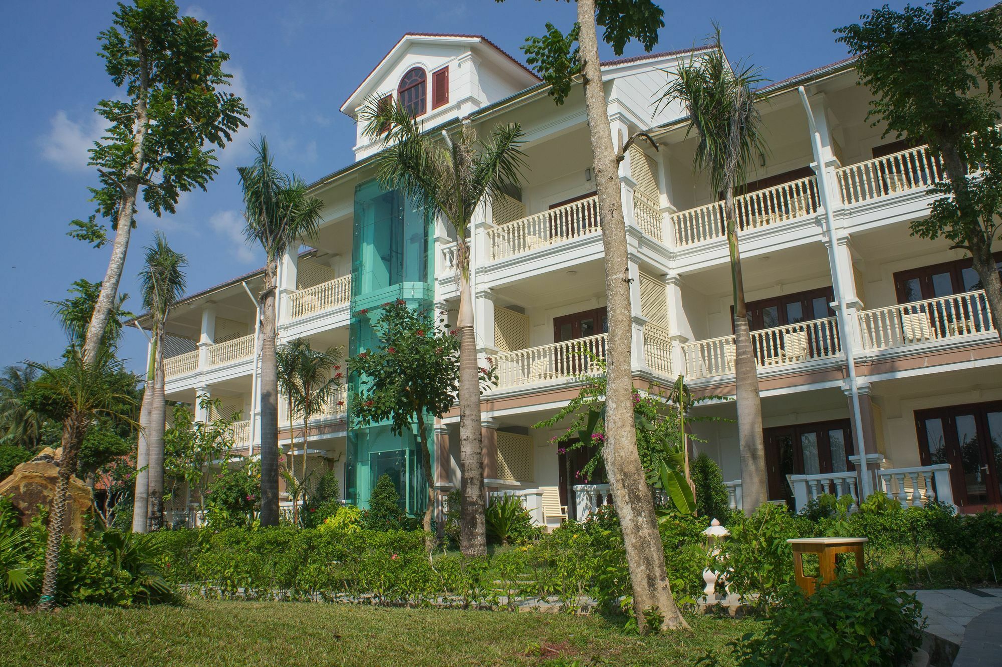 Tahiti Hotel Phu Quoc