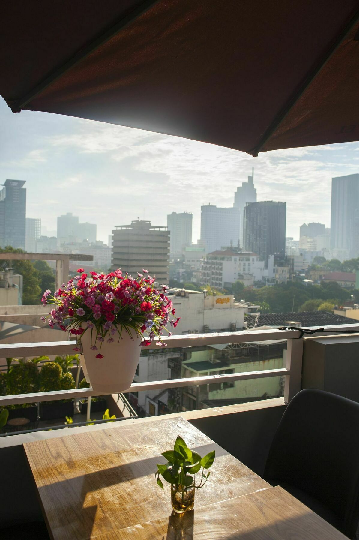 Ace Ben Thanh Khách sạn 3*