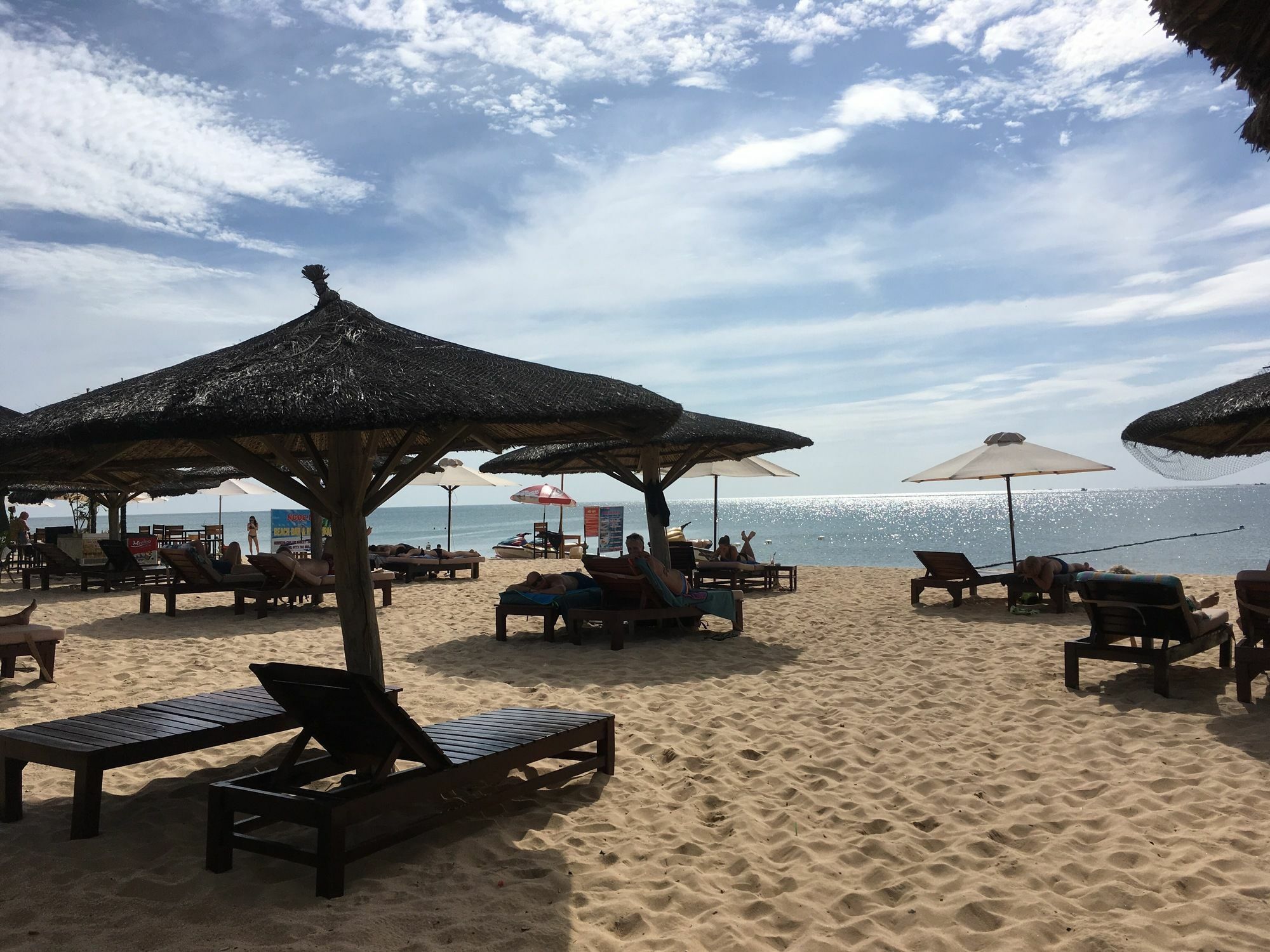 Khu nghỉ mát Coastal Village