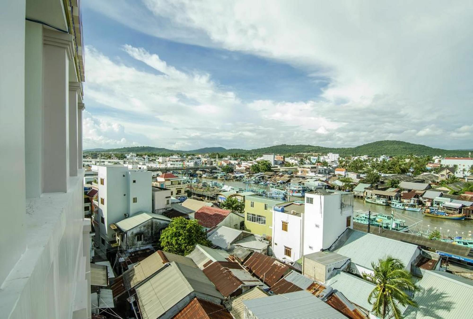 Kim Hong Anh Phu Quoc