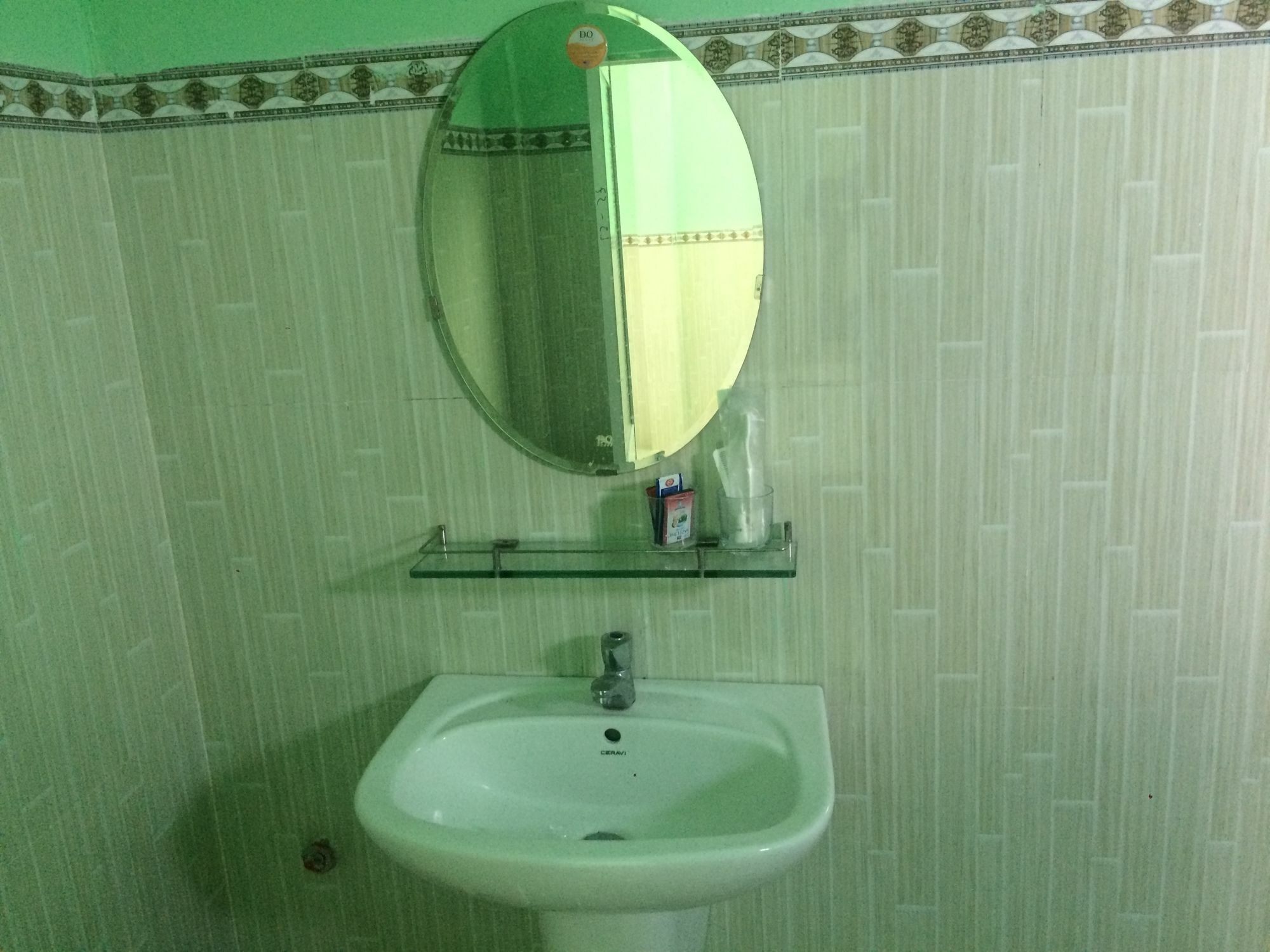 Y Thu Guest house 2*