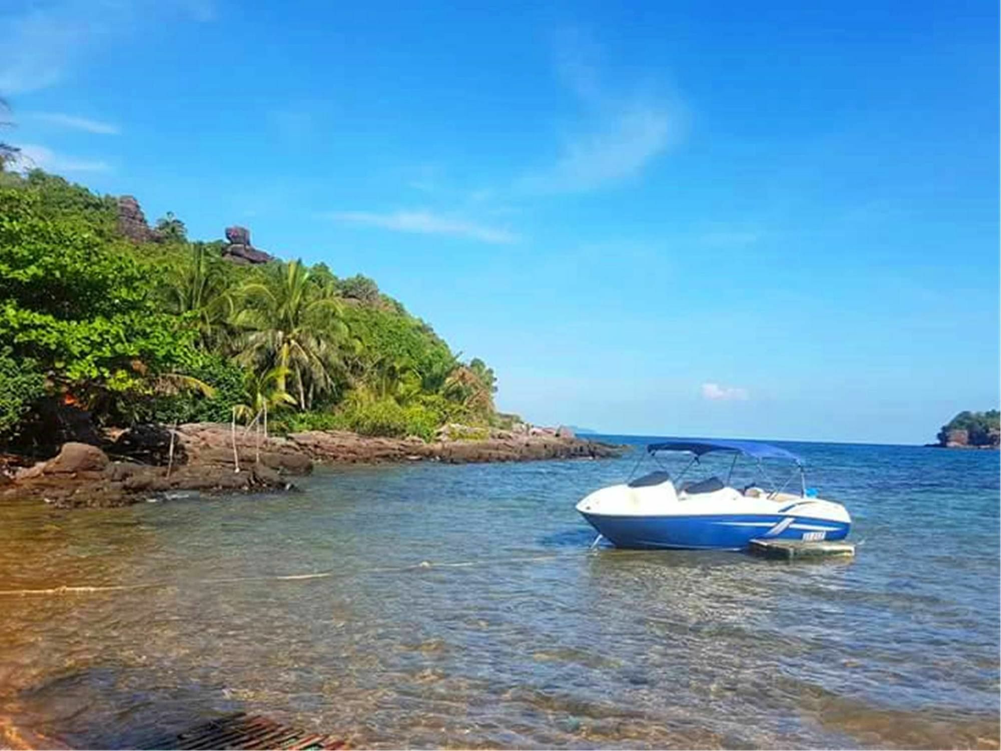 Y Thu 2* Phu Quoc