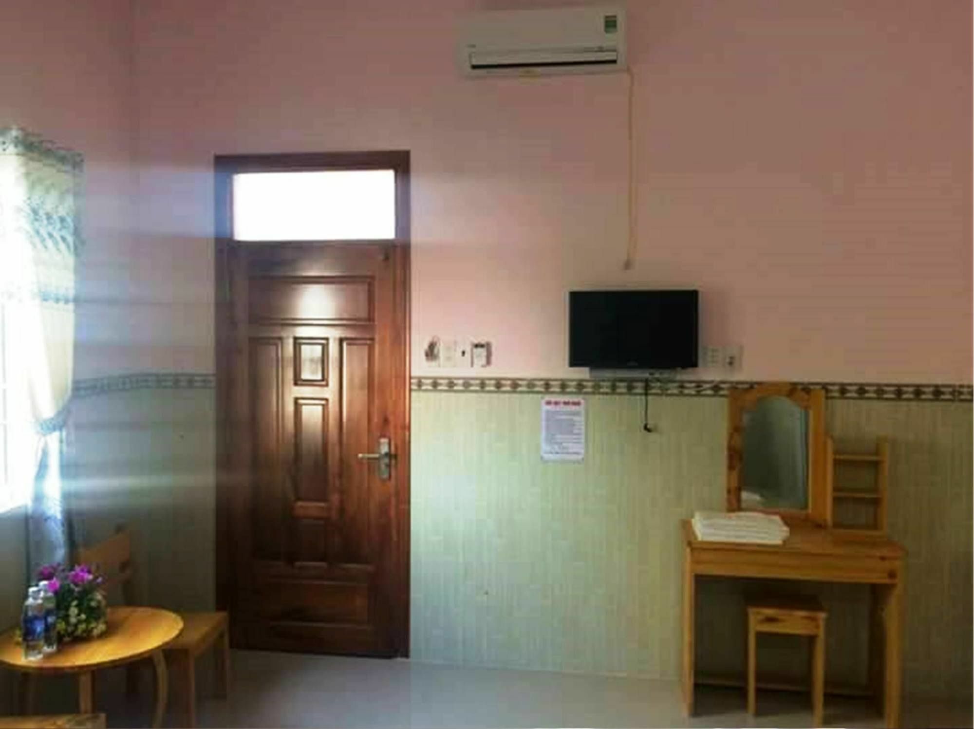 Y Thu Guest house 2*
