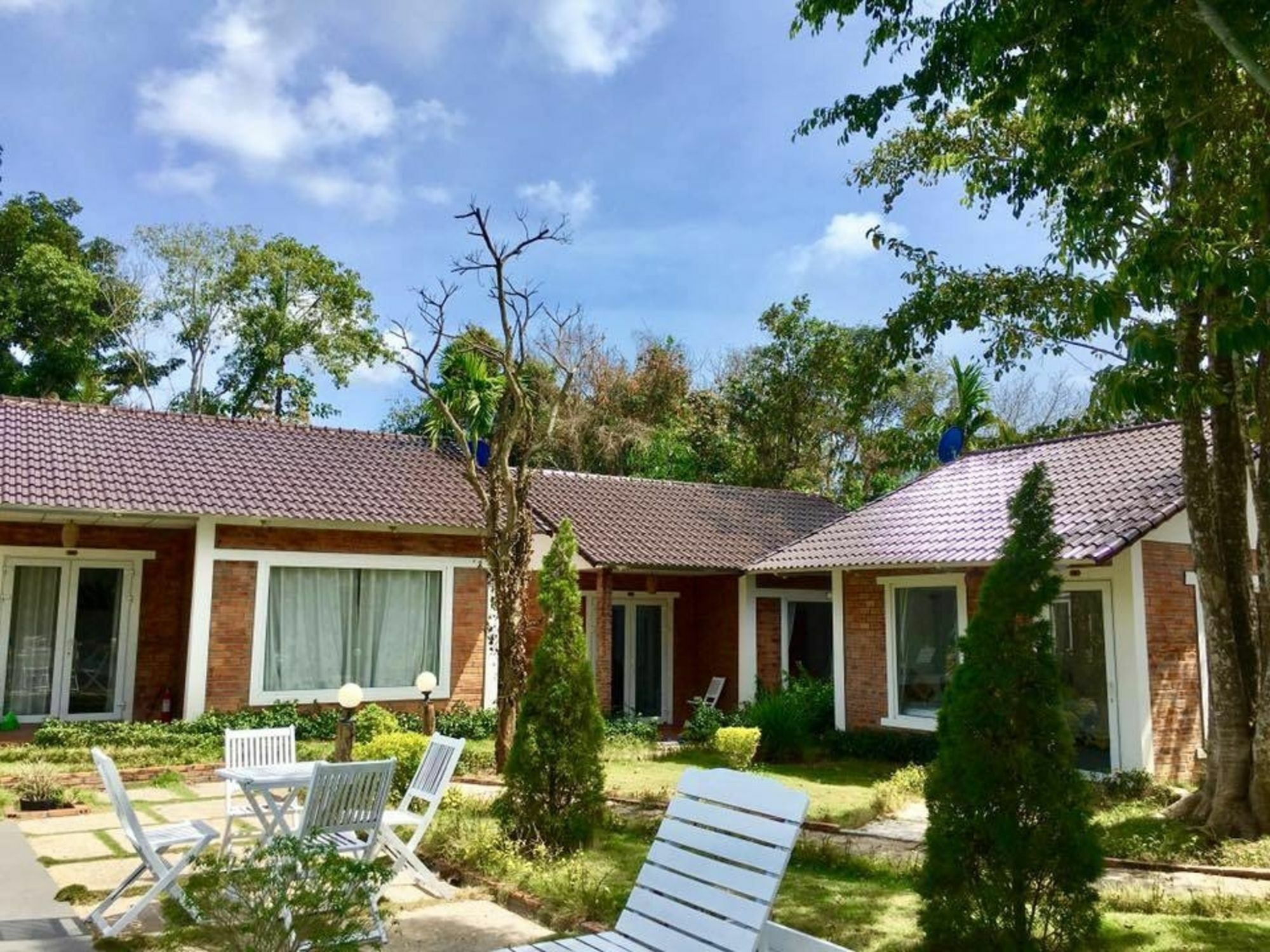 Her Bungalow Khách sạn Phú Quốc