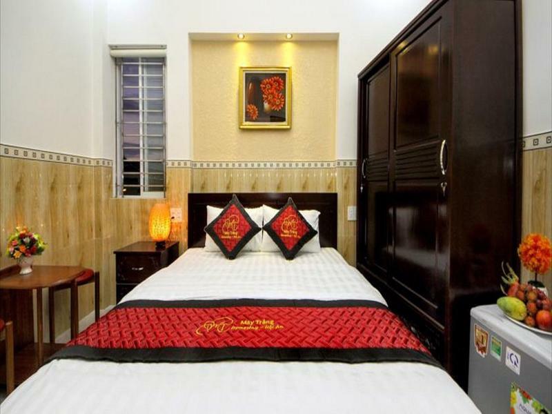 White Cloud Hotel