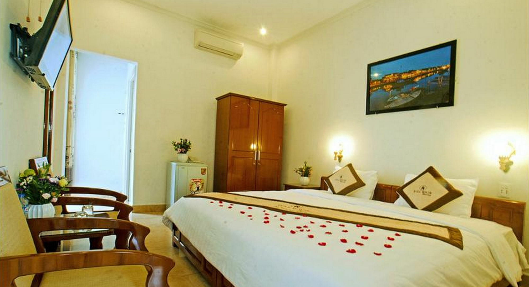 Full House 1 Homestay