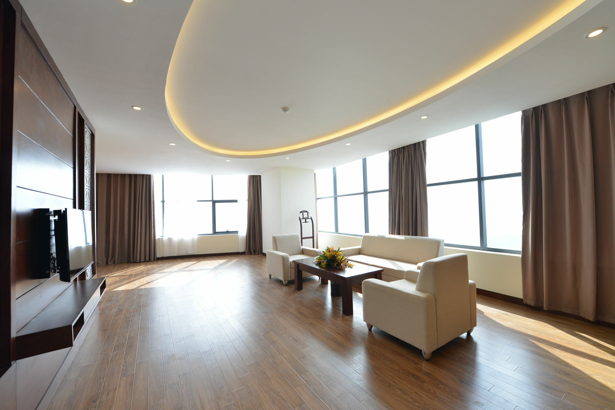 Muong Thanh Grand Hotel