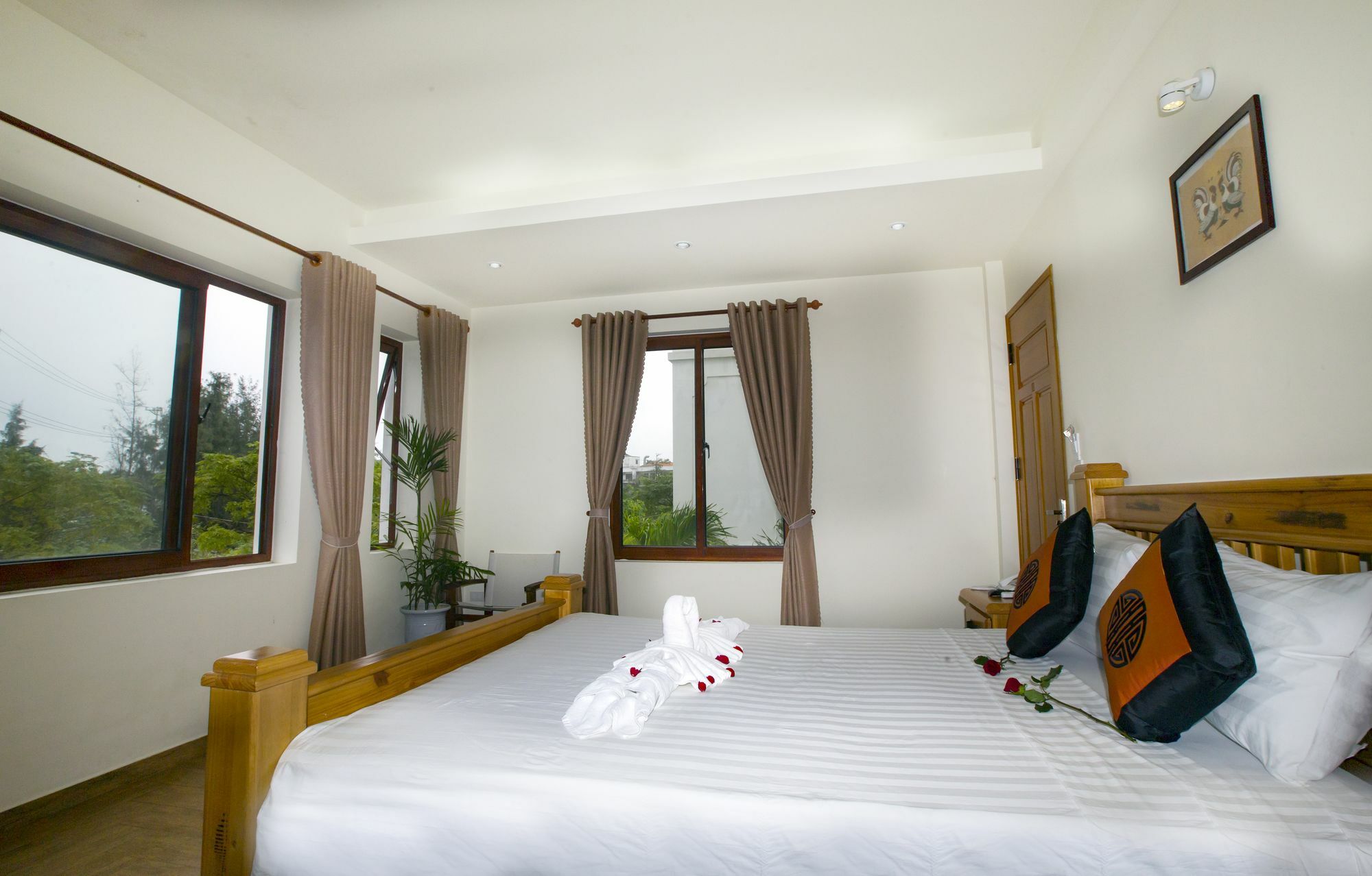 Biệt thự Hiền Hòa *