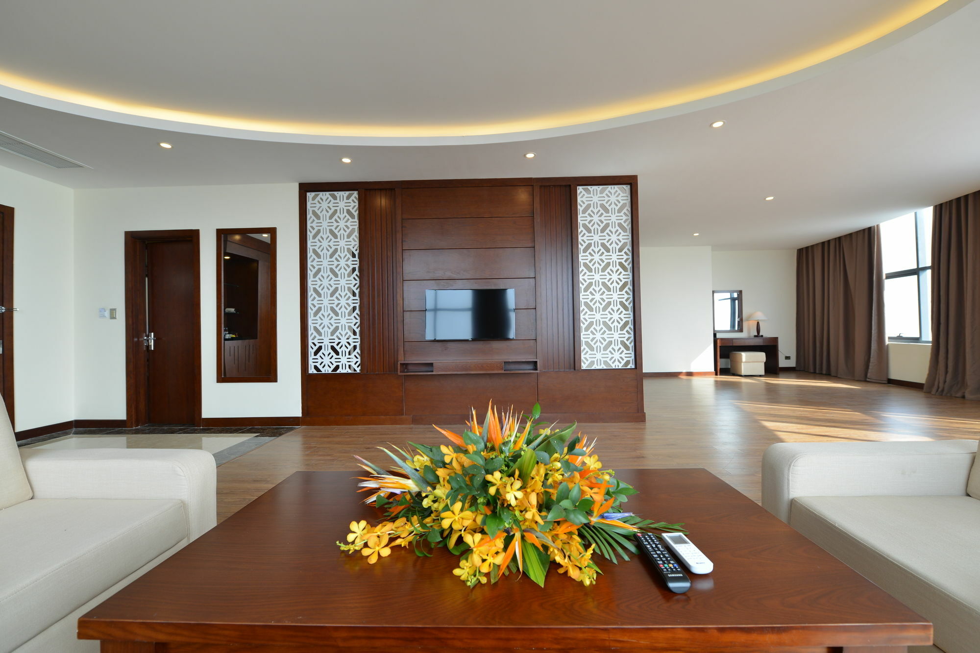 Muong Thanh Grand Hotel 4*