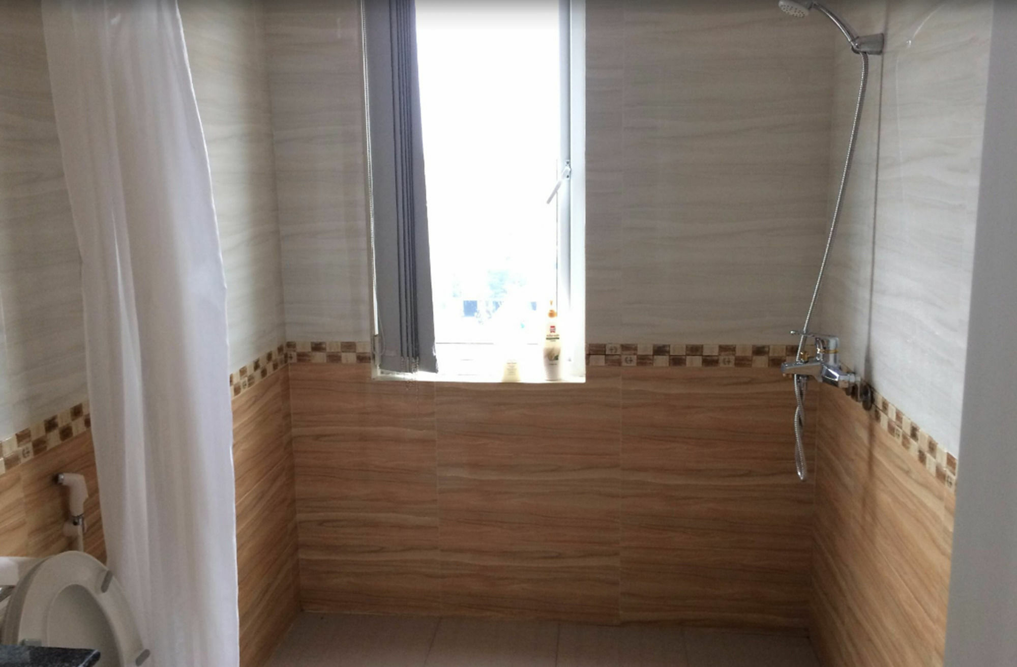 Nam Long Hotel