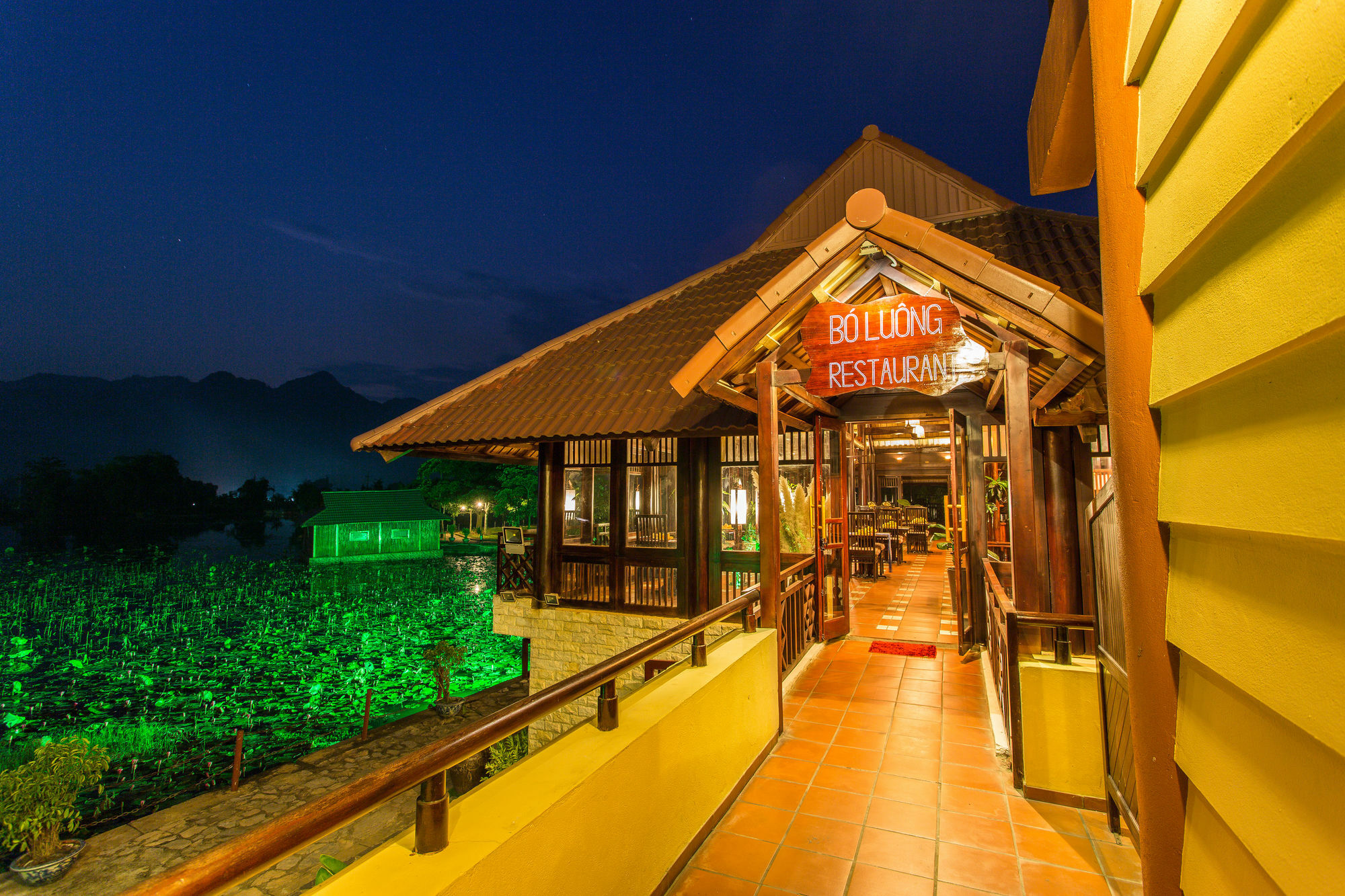 Mai Chau * Hoa Binh