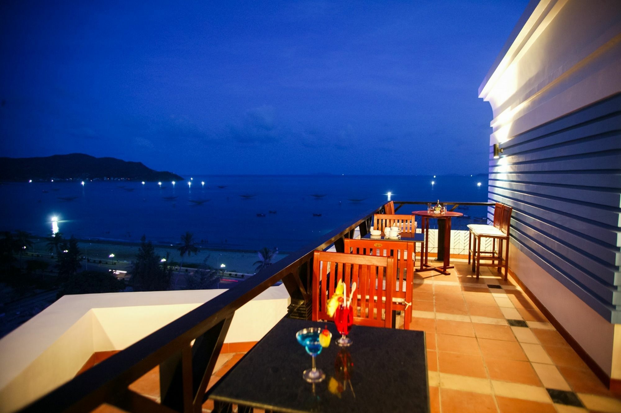 Hotel Saigon 4*