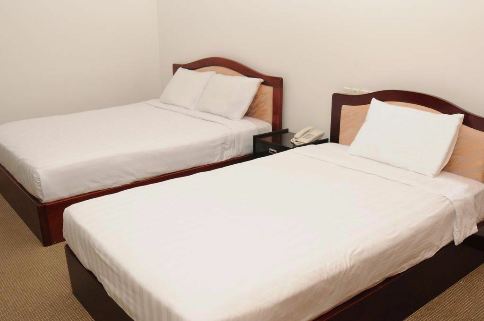 Song Huong Motel 2*