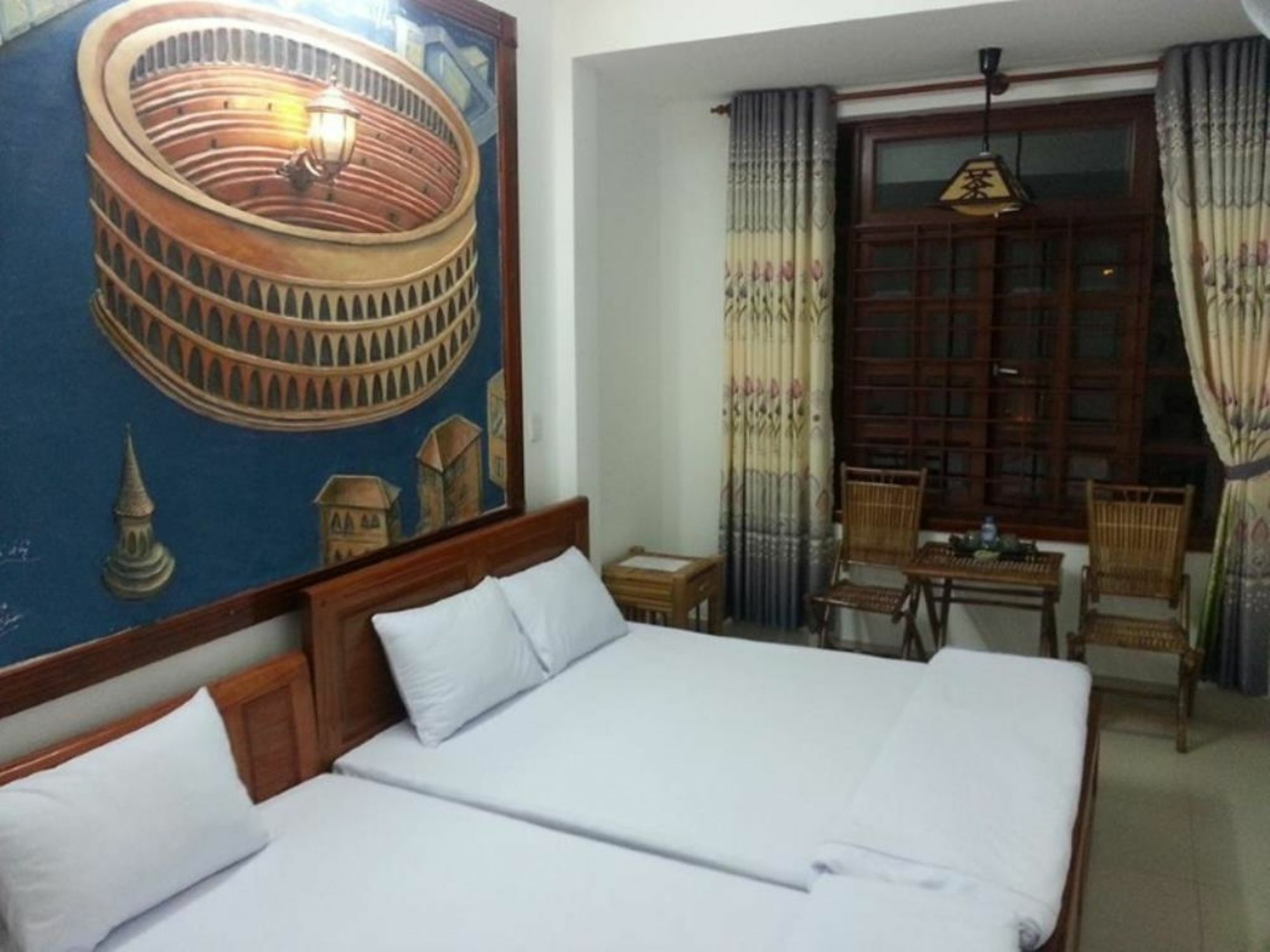 Hotel My *