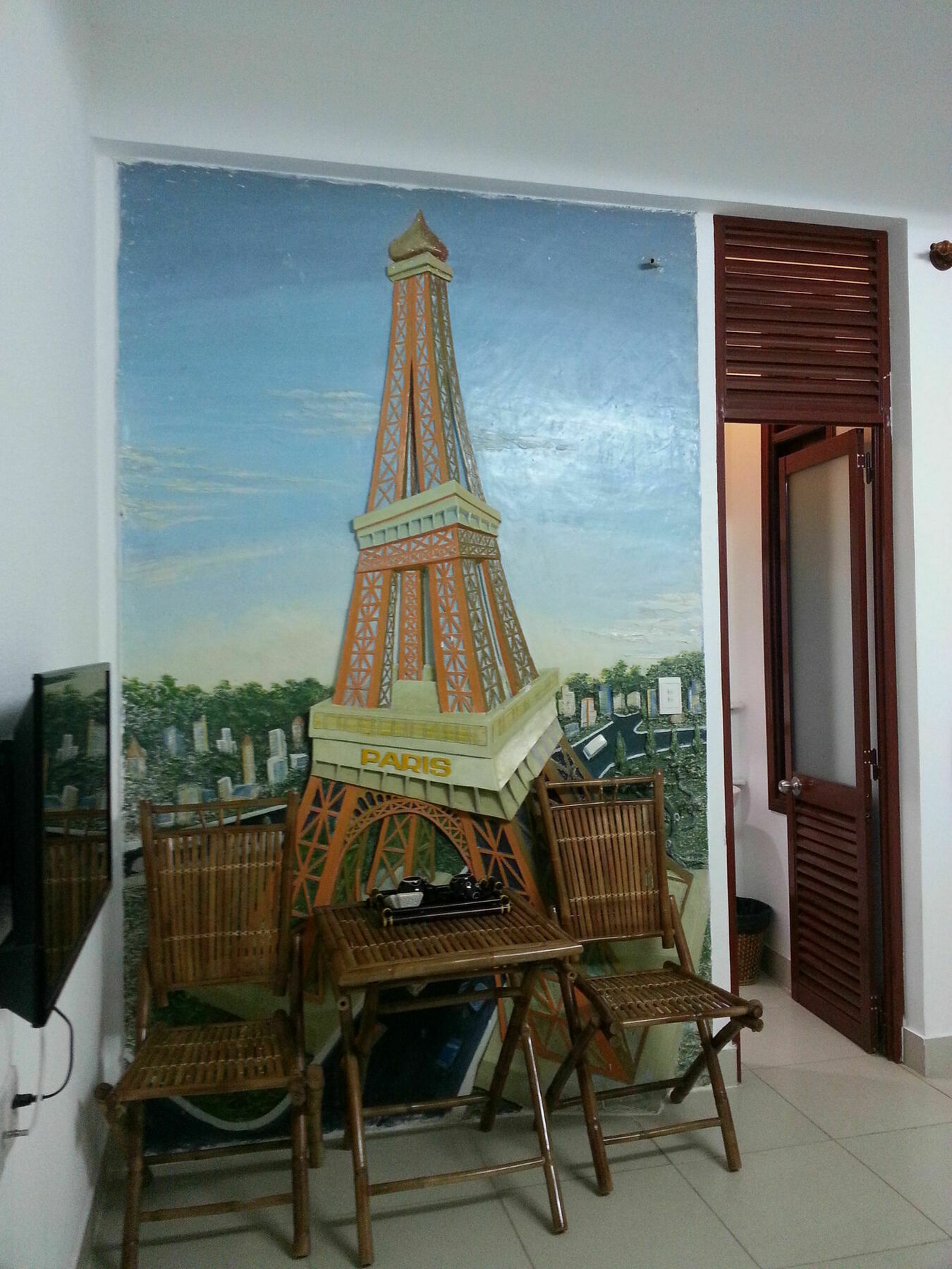 Hotel My